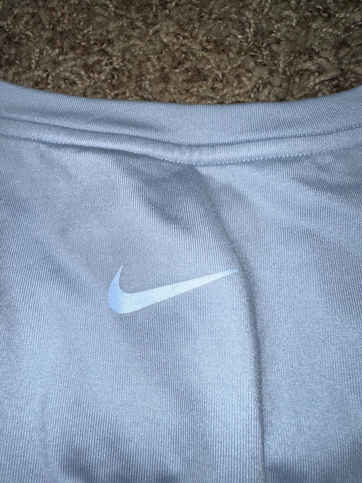 Nike Nike Women's (M) One Dri-FIT Slim-Fit Light BlueTank Top (Maternity) Sample Size S / US 4 / IT 40 - 6 Thumbnail