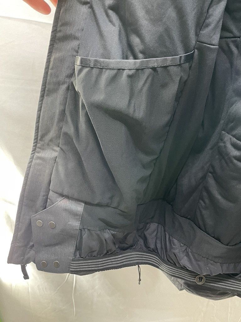 Arc'teryx ARCTERYX Incendia IS Gore Tex Ski Snowboarding Jacket Size S / US 4 / IT 40 - 15 Thumbnail