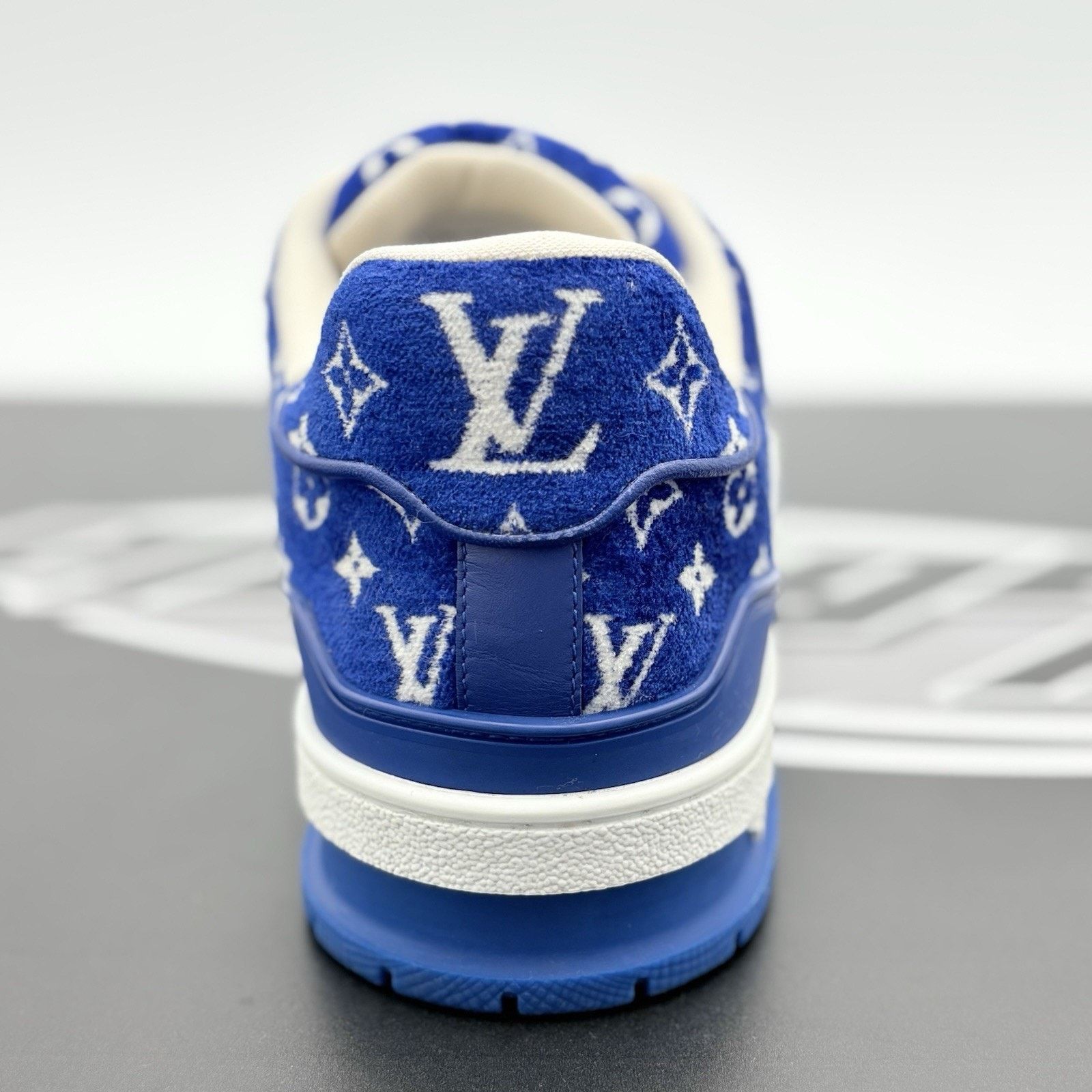 Louis Vuitton Louis Vuitton Trainer ' Blue Monogram ' | SUPER CLEAN! Size US 9.5 / EU 42-43 - 3 Thumbnail