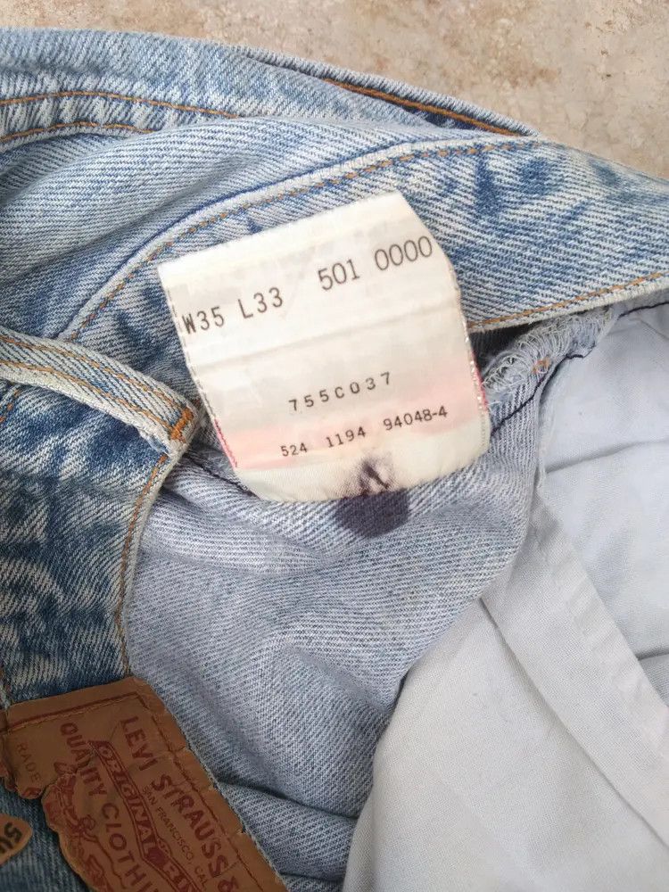 Levi's × Vintage Vintage Levis 501 Made In USA Distressed Jeans 33x30 Size US 33 - 12 Thumbnail