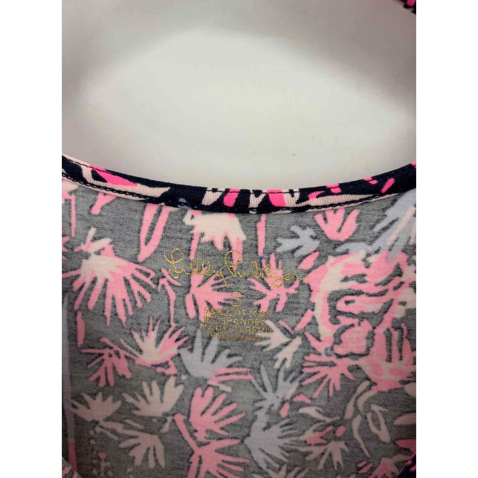 Lilly Pulitzer Lilly Pulitzer Blouse Size Small Navy Long Sleeve Pre-Owned Size S / US 4 / IT 40 - 6 Thumbnail
