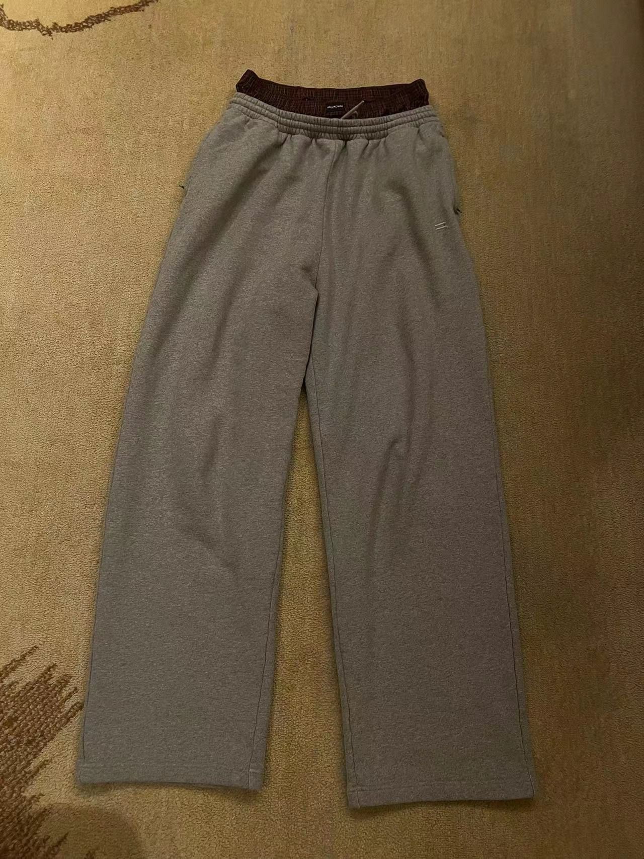 Balenciaga Balenciaga Double Waist Boxer Sweatpants Size US 29 - 1 Thumbnail