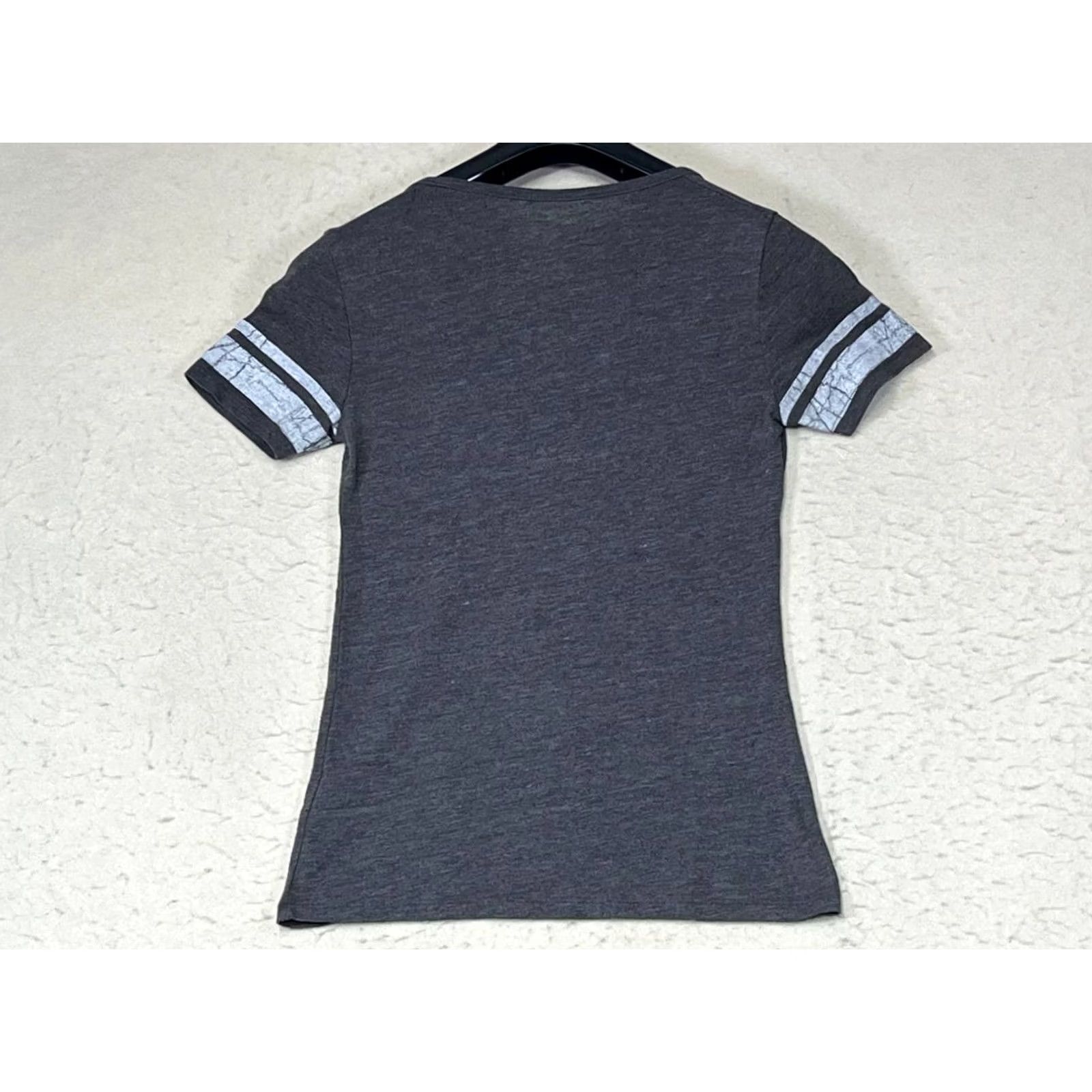 NFL Majestic T-Shirt Women Short Sleeve V-Neck Gray S Cotton Blend Knit Basic Activewear Size S / US 4 / IT 40 - 2 Thumbnail