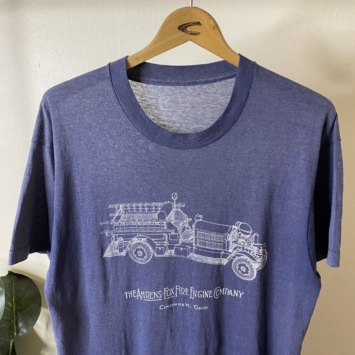 Vintage Vintage 80s Ahrens-Fox Fire Engine Company Promo T Shirt Size US M / EU 48-50 / 2 - 2 Thumbnail