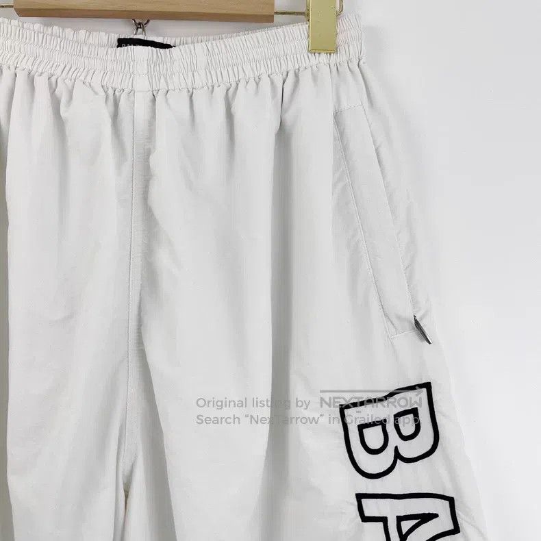 Balenciaga Balenciaga size M White Large Logo Embroidered Nylon Track Size US 27 - 4 Thumbnail