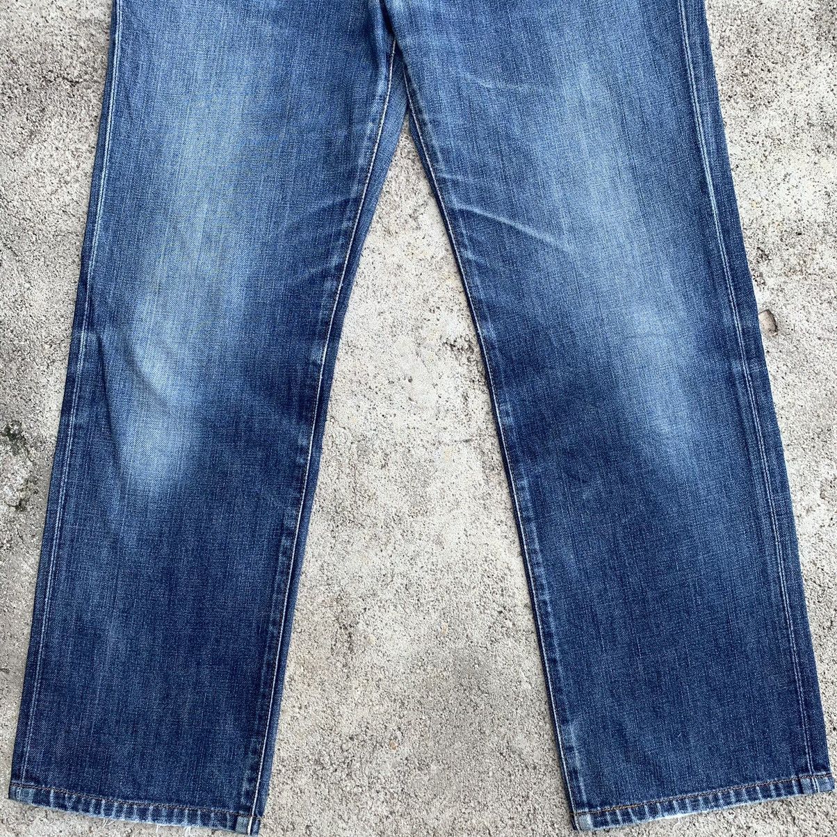 Japanese Brand Vintage Japan Edwin Blue Indigo Distressed Denim Jeans W31 Size US 31 - 5 Thumbnail