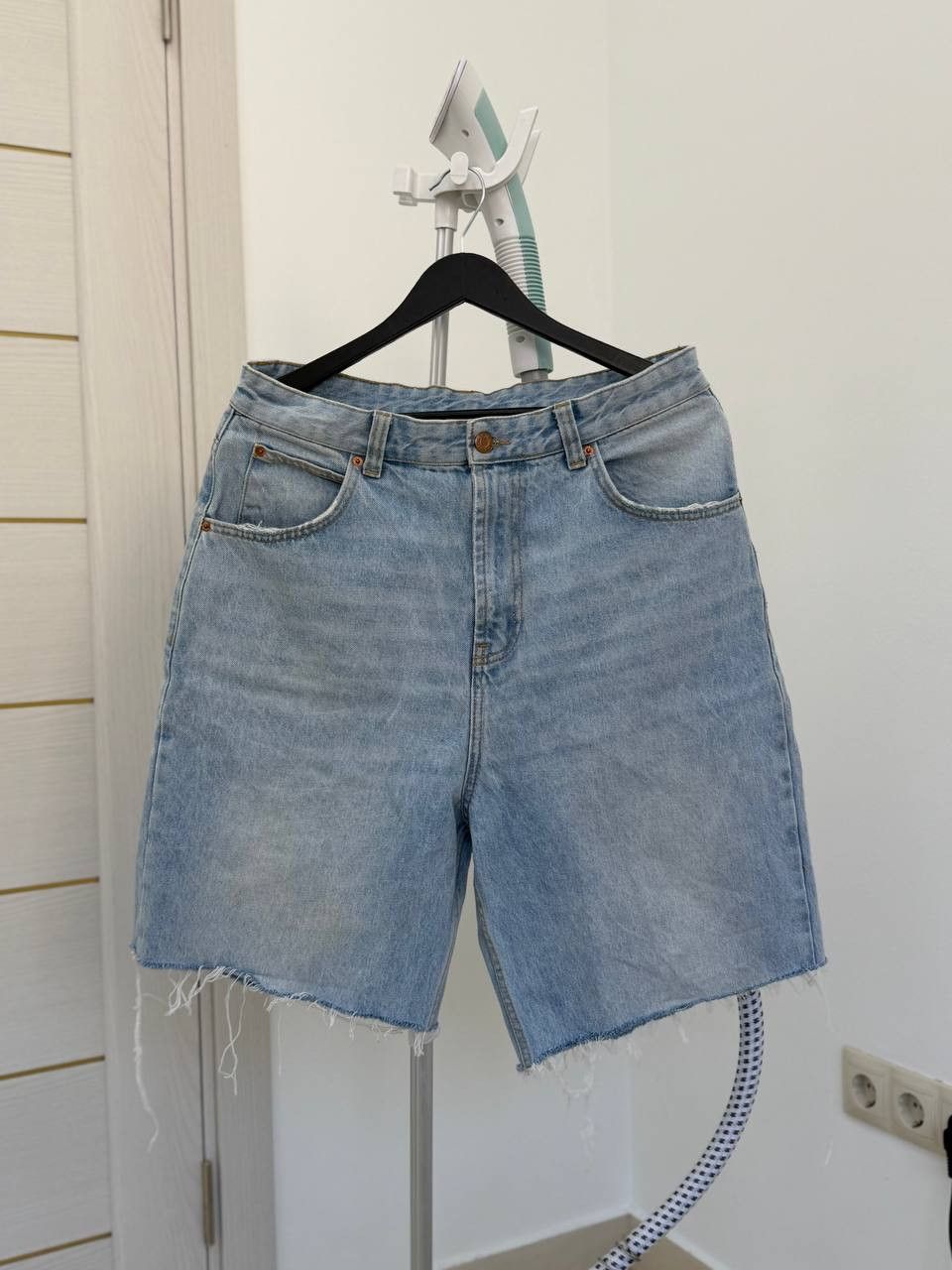 Hysteric Glamour Vintage Archive If6was9 LGB Style Avant-Garde Jeans Shorts Size US 32 / EU 48 - 1 Thumbnail