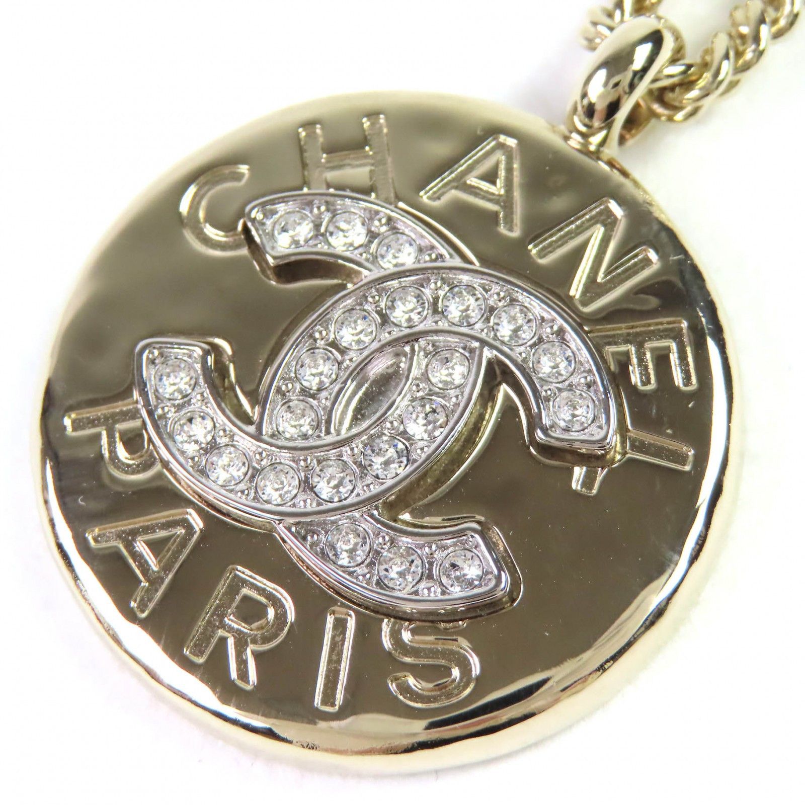 Chanel Chanel Chanel COCO Mark Rhinestone Logo Medal Necklace Metal Necklace DUTY FREE for USA Size ONE SIZE - 1 Thumbnail