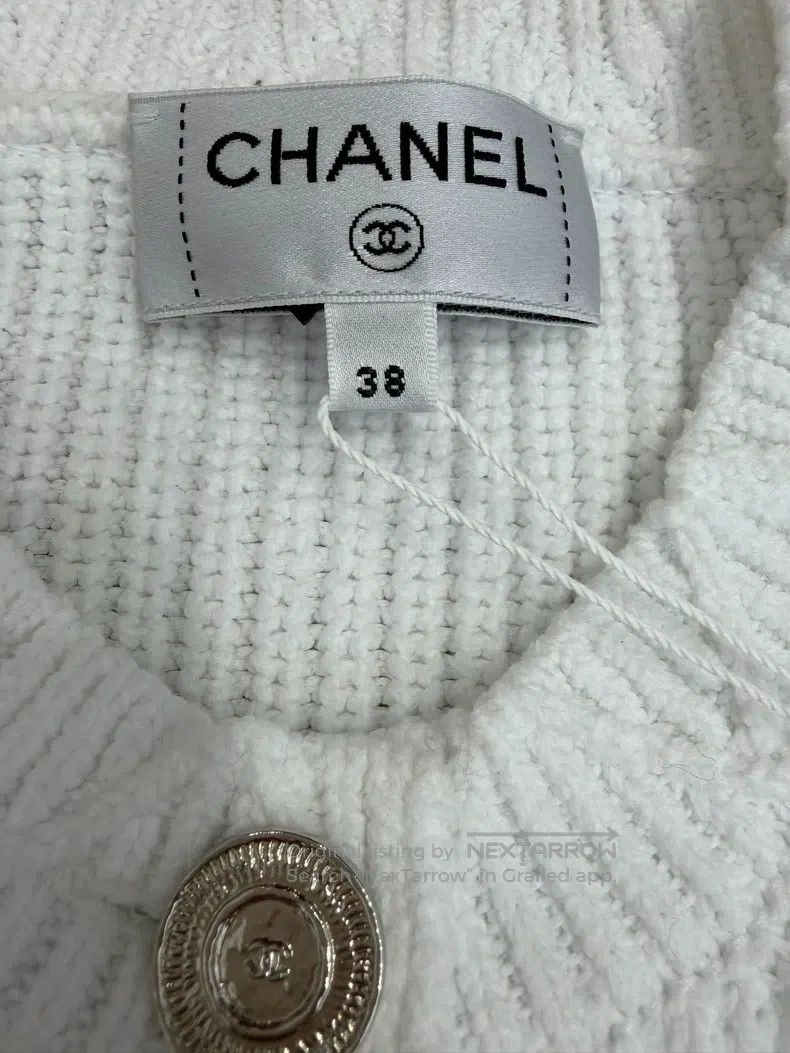 Chanel Chanel White two-pocket knitted jacket Size XS / US 0-2 / IT 36-38 - 3 Thumbnail