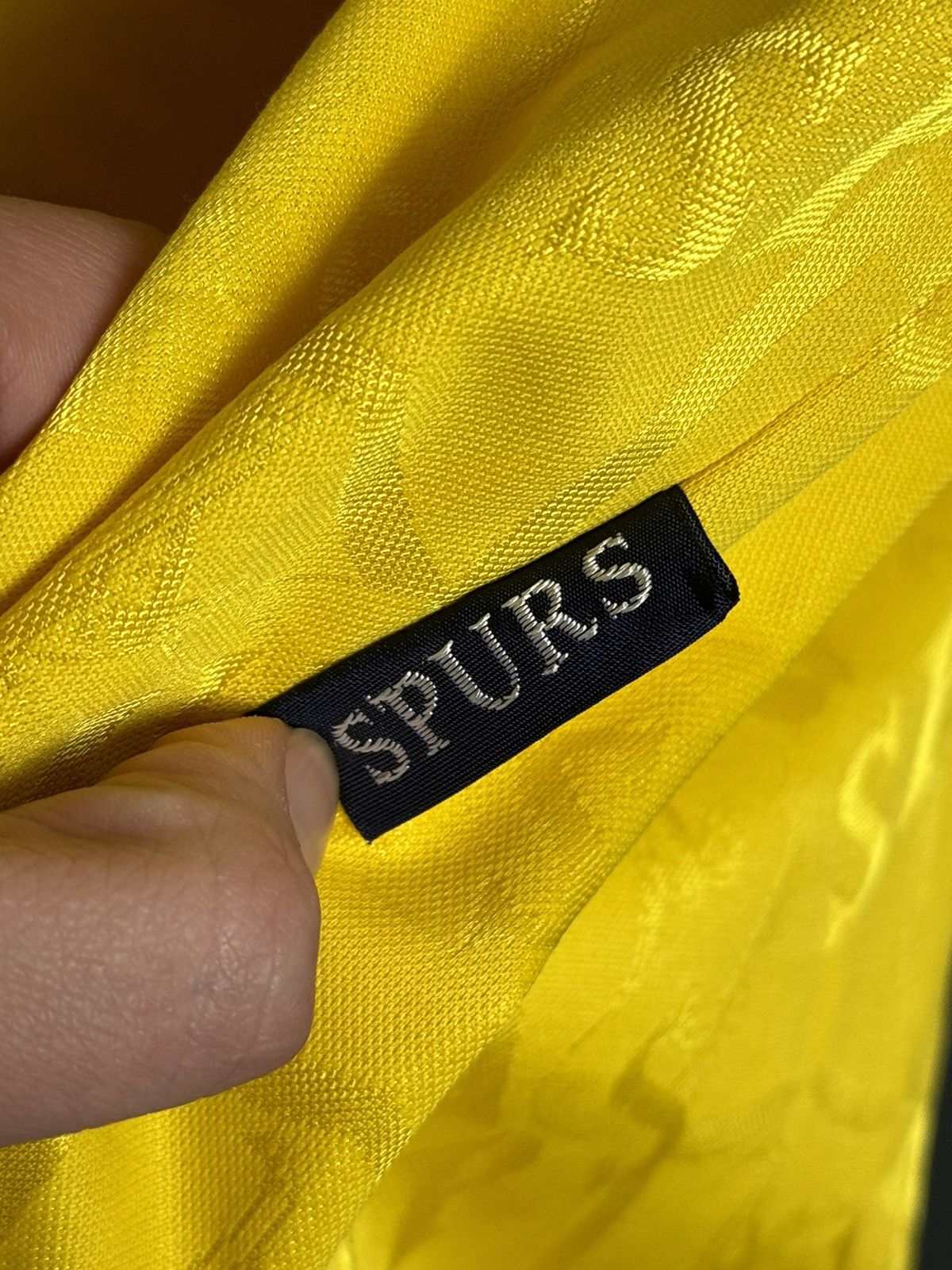 PONY Tottenham Hotspur 95/97 Away Football Jersey Size US L / EU 52-54 / 3 - 4 Thumbnail