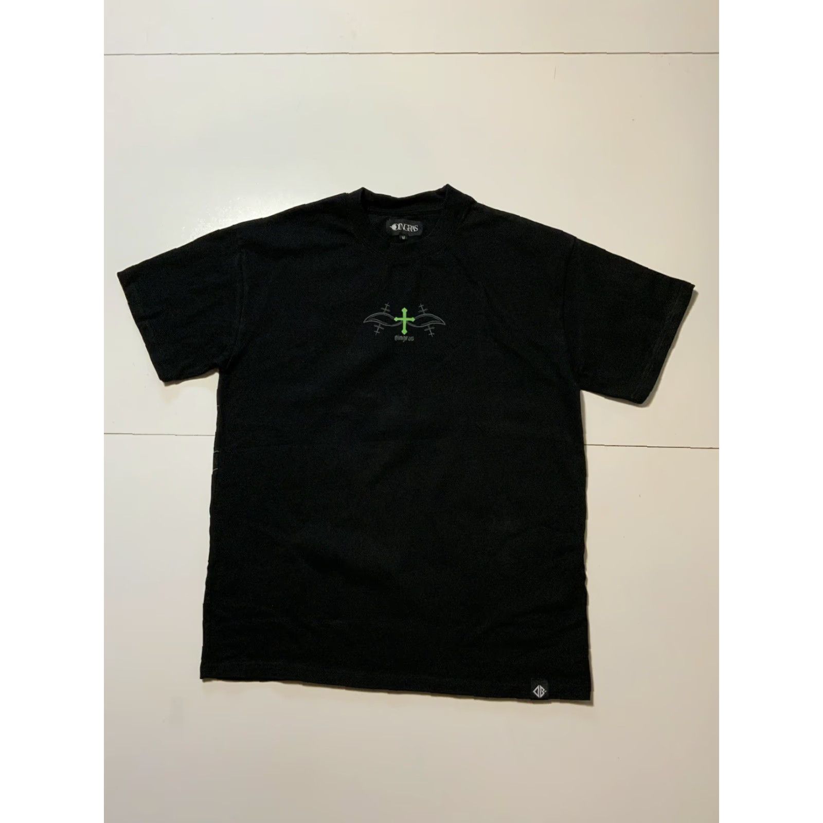 Vintage Dingras BlackClover Anime Manga Big Graphic Heavyweight Black T-Shirt Sz.M Men's M Black Size US M / EU 48-50 / 2 - 2 Thumbnail