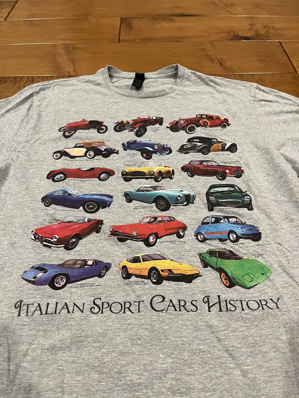 Gildan Italian Sports Car History Graphic Tee/T-Shirt Size US L / EU 52-54 / 3 - 2 Thumbnail