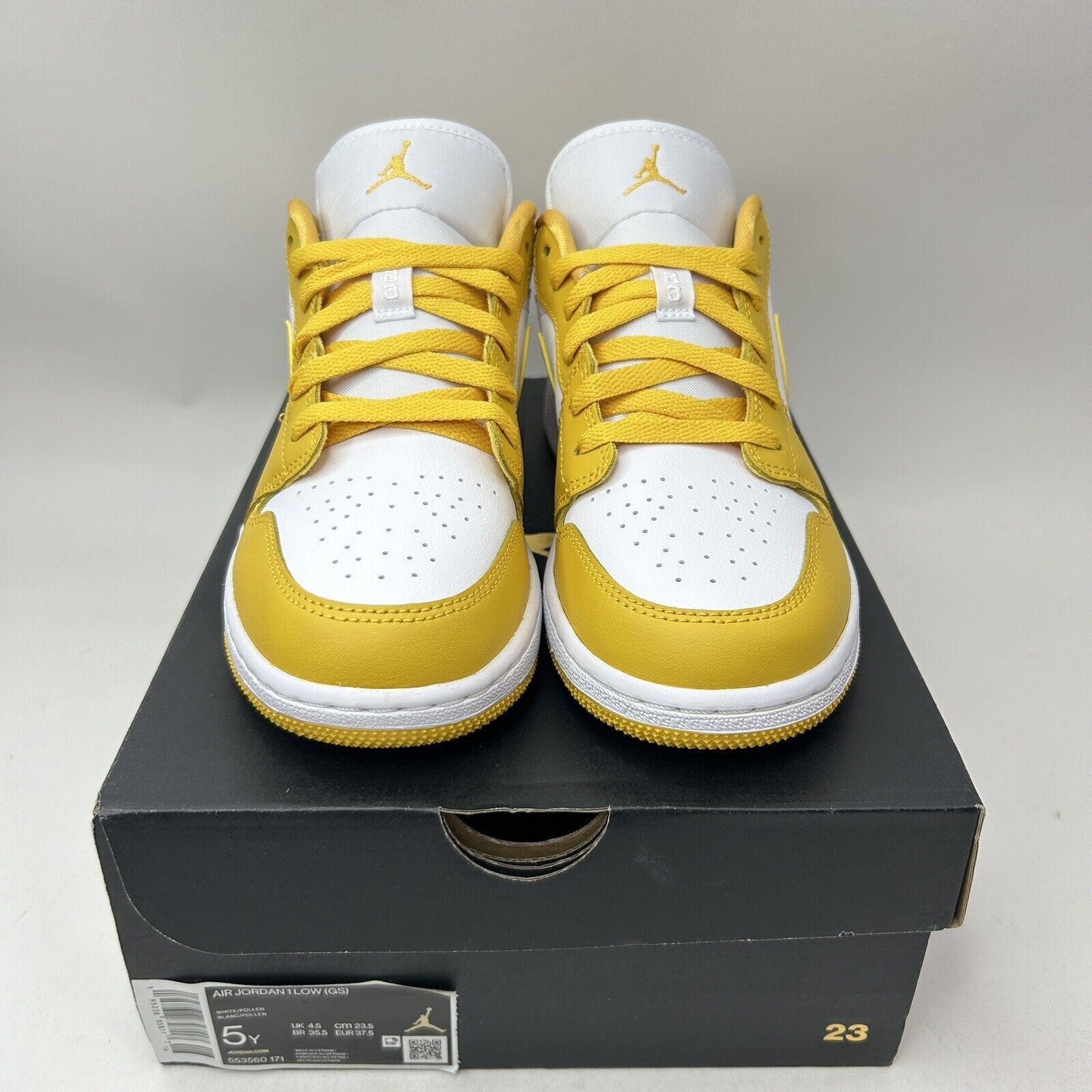 Nike Nike Air Jordan 1 Retro Low GS “White Yellow/Pollen” 2023 Size US 6.5 / IT 36.5 - 2 Thumbnail