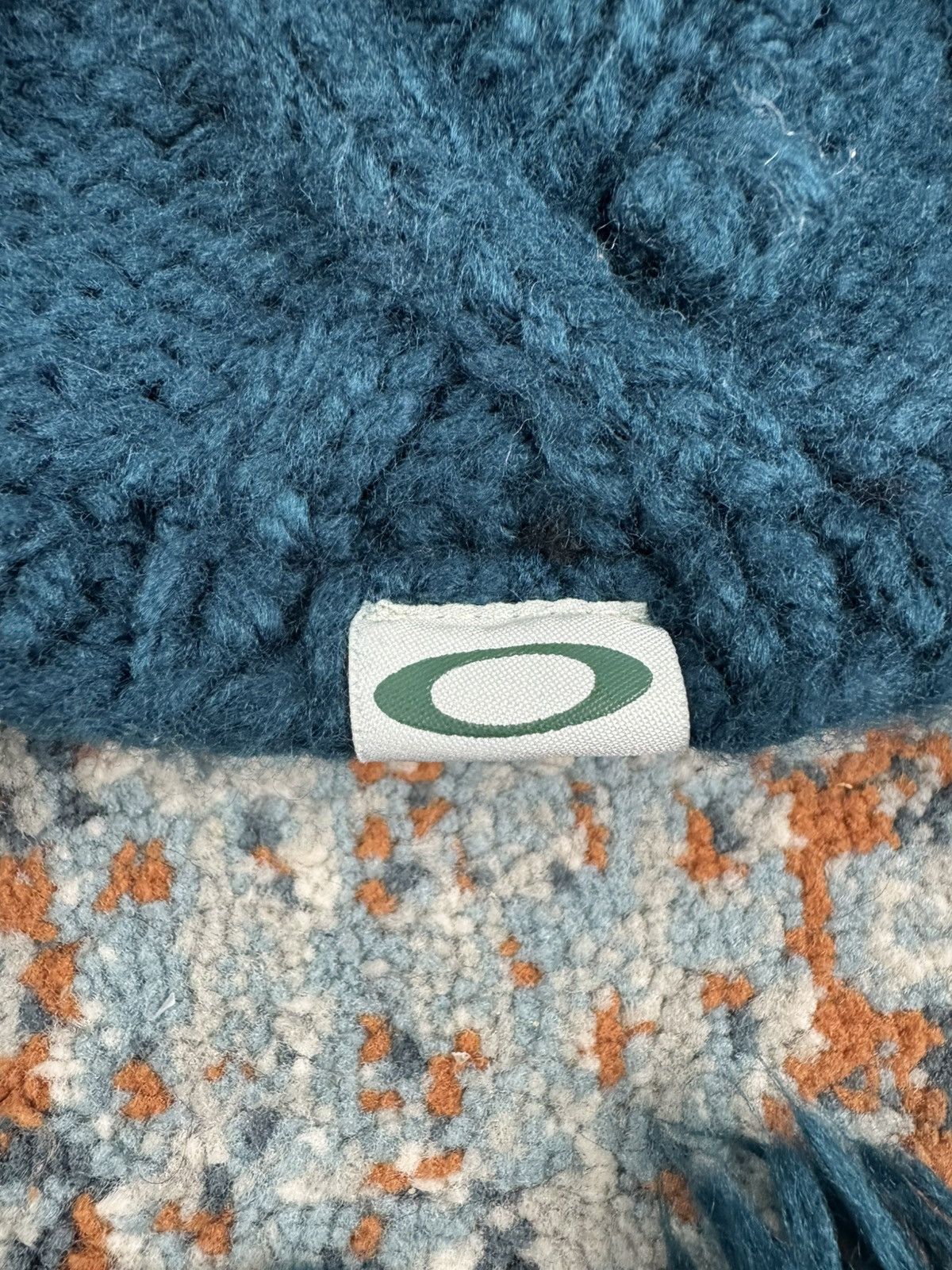 Oakley Vintage 90s Oakley cable knit ushanka pompom beanie hat Size ONE SIZE - 7 Thumbnail
