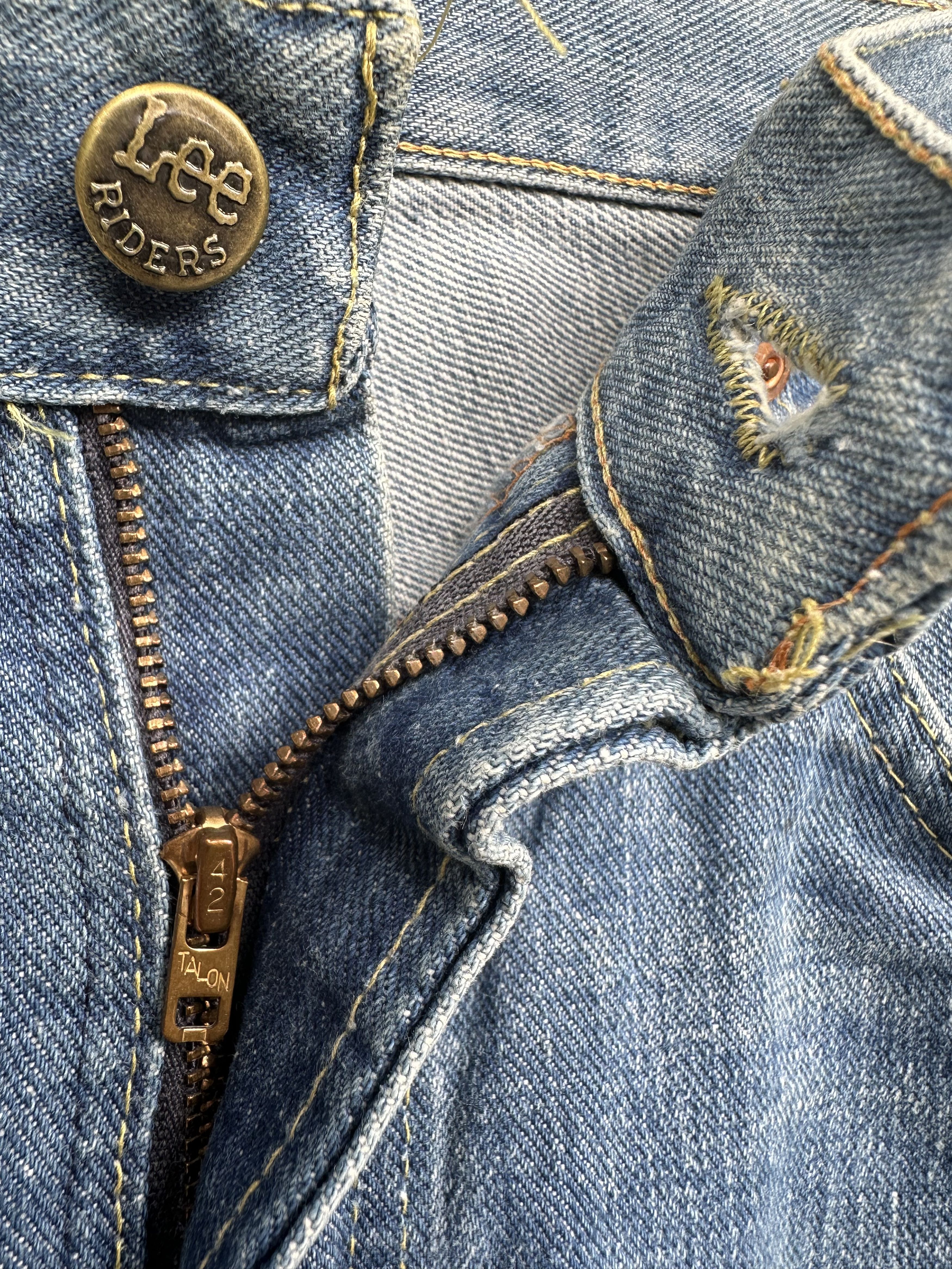 Lee Rare Vtg Distressed Lee Riders 70s Talon 42 Flare Denim Jean Size US 30 / EU 46 - 22 Thumbnail