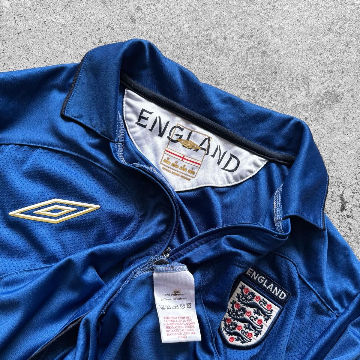 Umbro Umbro England Mens Vintage 00s Training Jersey Polo Blue Size US M / EU 48-50 / 2 - 4 Thumbnail