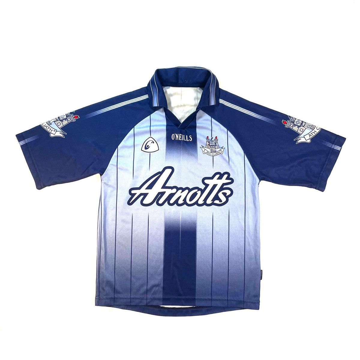 O'Neills Arnotts ath cliath GAA O’neills jersey shirt tee navy y2k Size US M / EU 48-50 / 2 - 1 Thumbnail