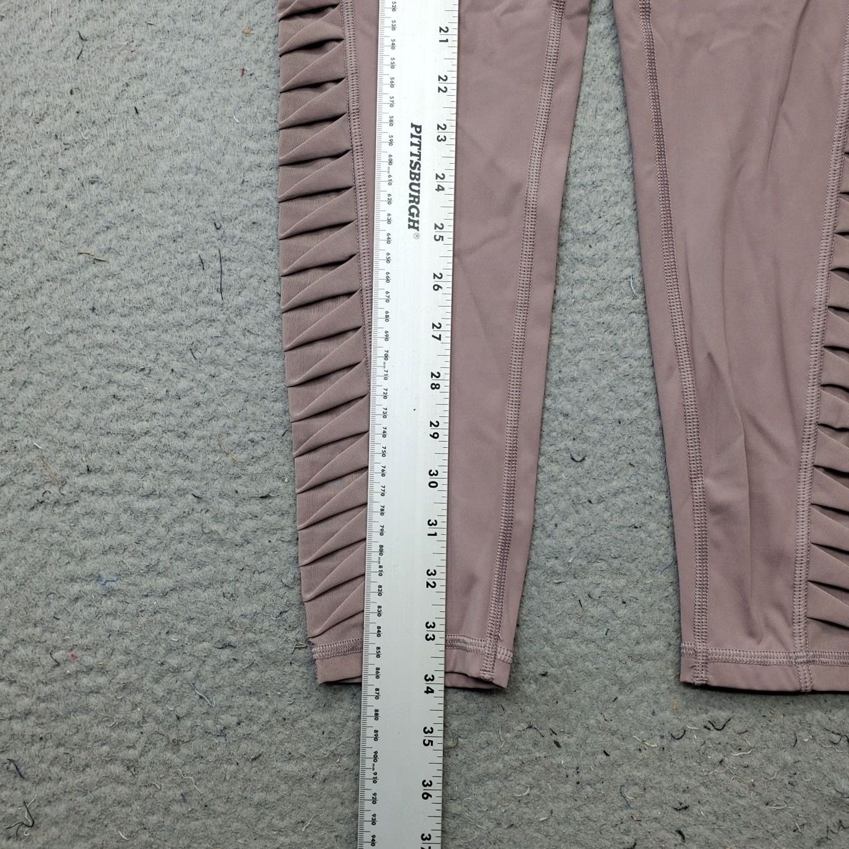 Victoria's Secret Victoria's Secret Sport Leggings Womens Medium Purple Twisted Pleat Yoga Pull On Size 32" / US 10 / IT 46 - 4 Thumbnail