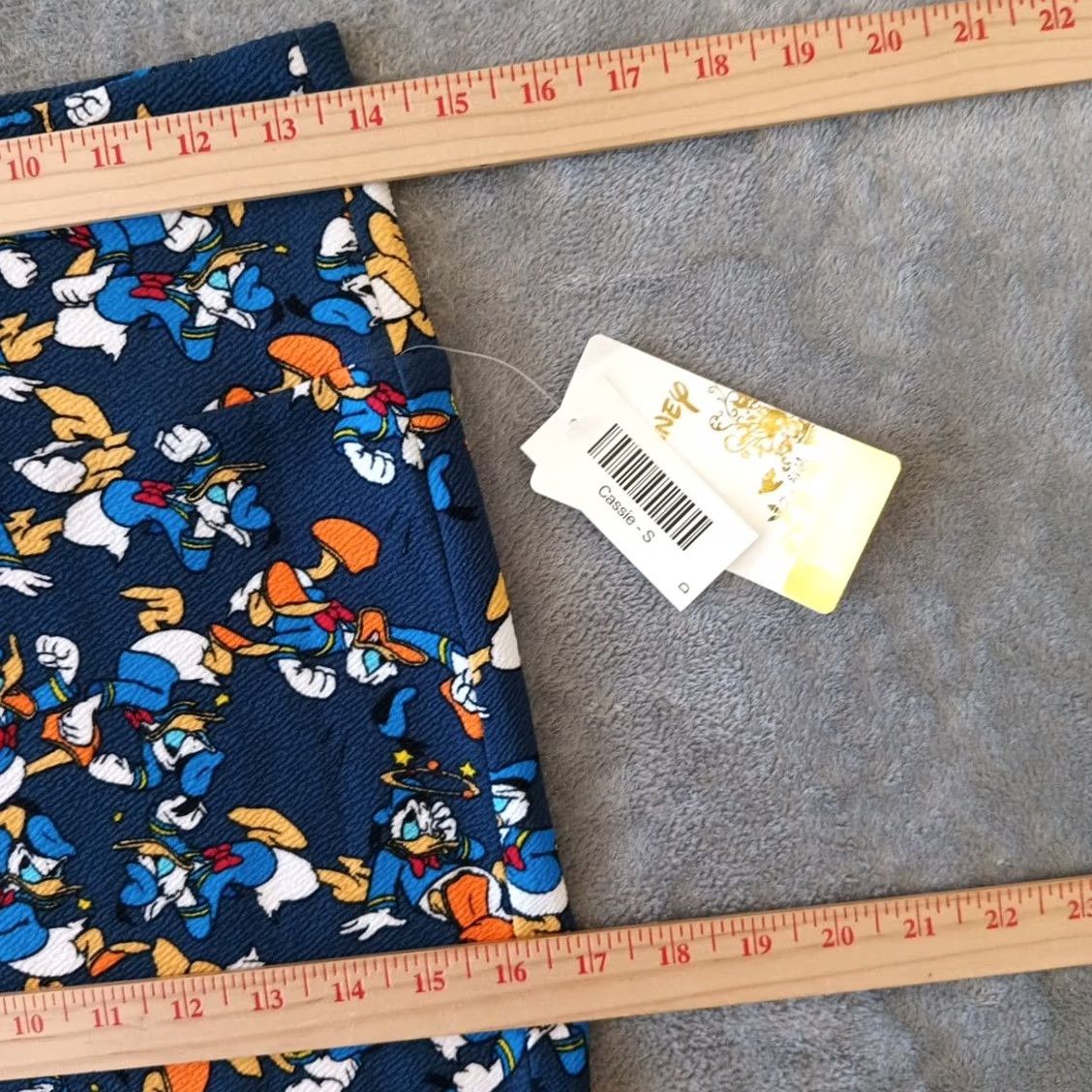 Vintage LuLaRoe Skirt S Women Blue Geometric Knee Length Pull On Polyester Spandex Knit Casual Stretch Size 28" / US 6 / IT 42 - 3 Thumbnail