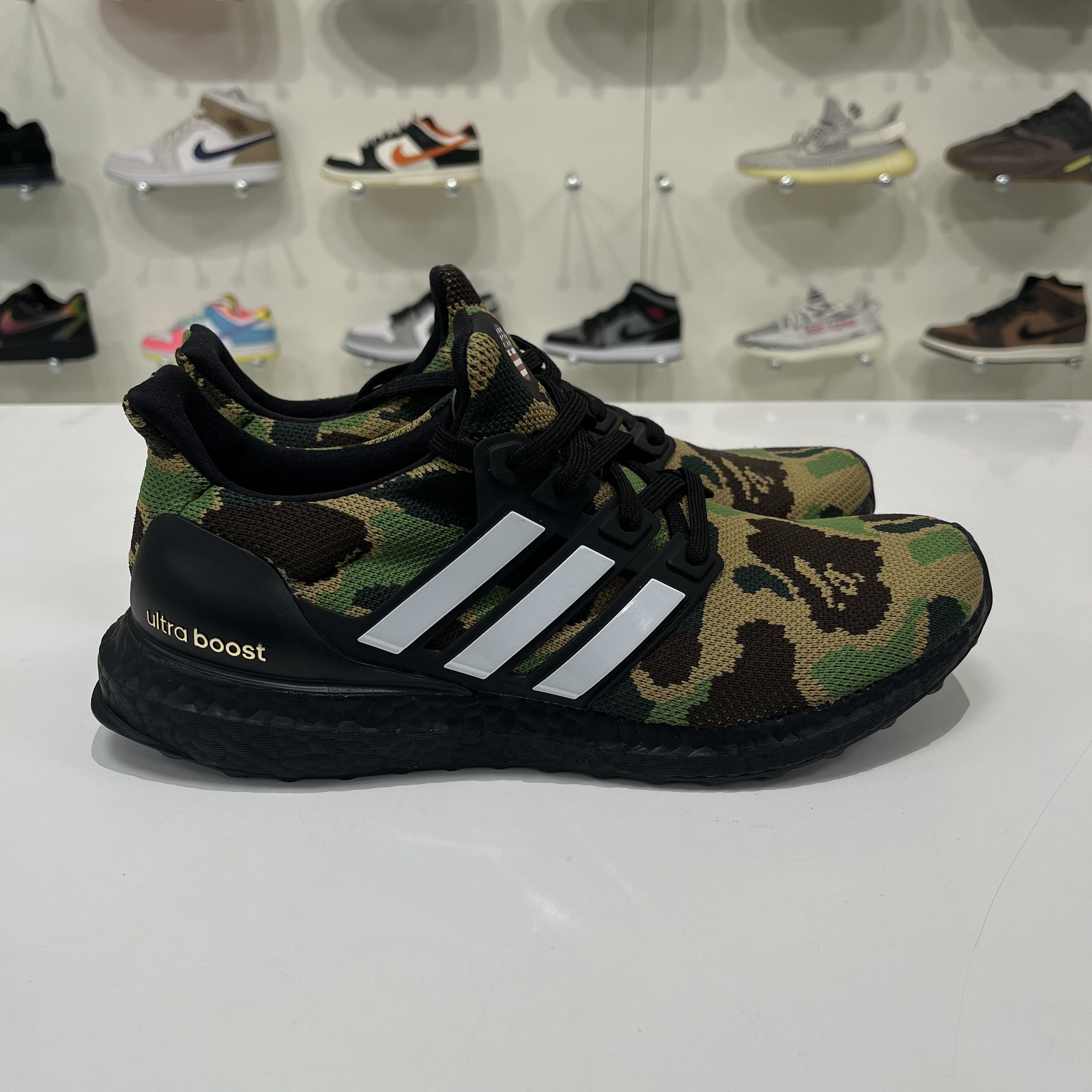 Adidas × Bape Adidas Ultra Boost 4.0 X Bape Camo Green Size US 7.5 / EU 40-41 - 4 Thumbnail
