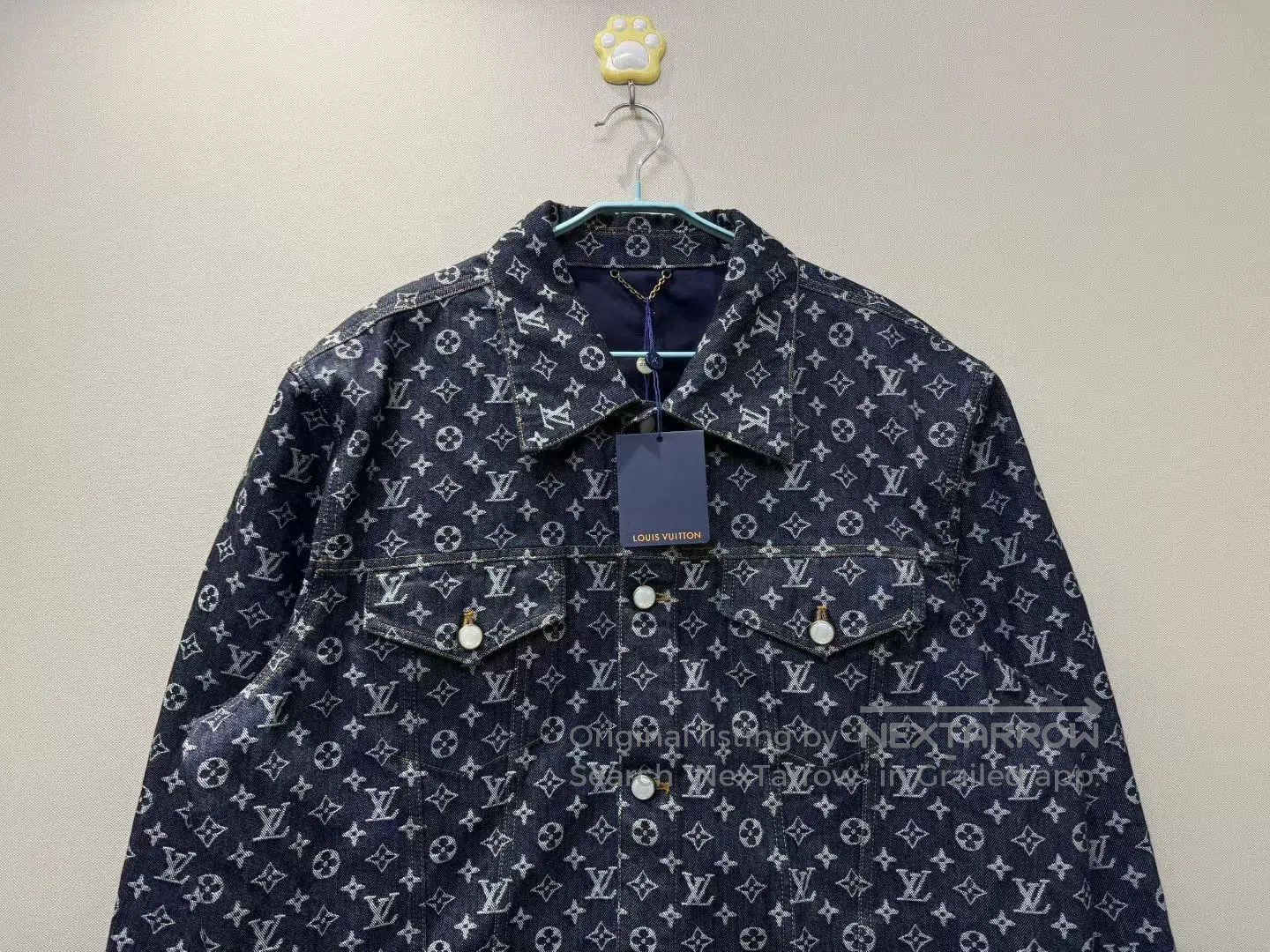 Louis Vuitton Louis Vuitton Logo Pearl Button Denim Jacket with Full Log Size US M / EU 48-50 / 2 - 2 Thumbnail
