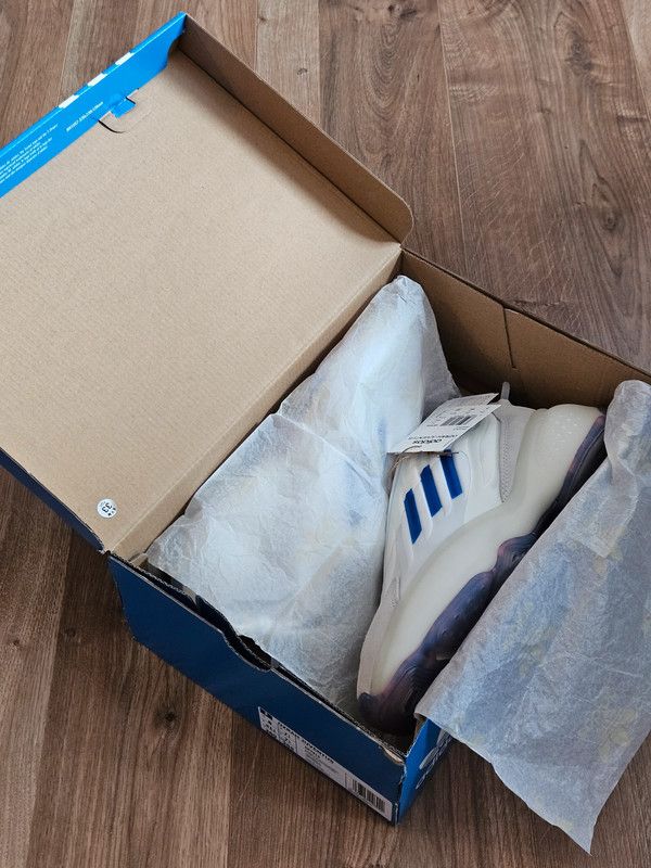 Adidas Adidas Ozrah Juventus 41 Size US 8 / EU 41 - 5 Thumbnail