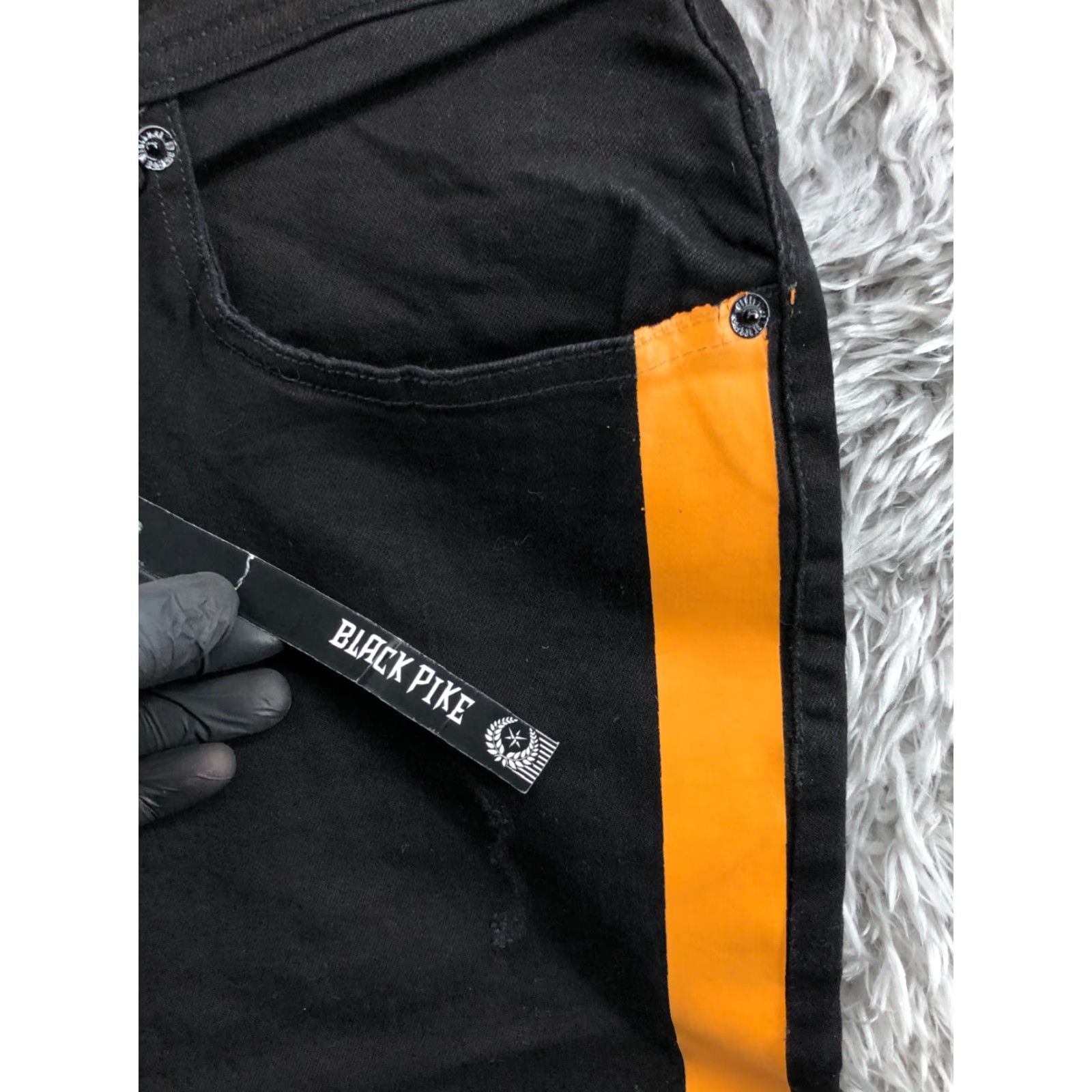 Vintage Black Pike Shorts Mens Regular Denim Bermuda 34 Dark Black Orange Logo Pockets Belt Loops 5-Pocket Size US 34 / EU 50 - 2 Thumbnail