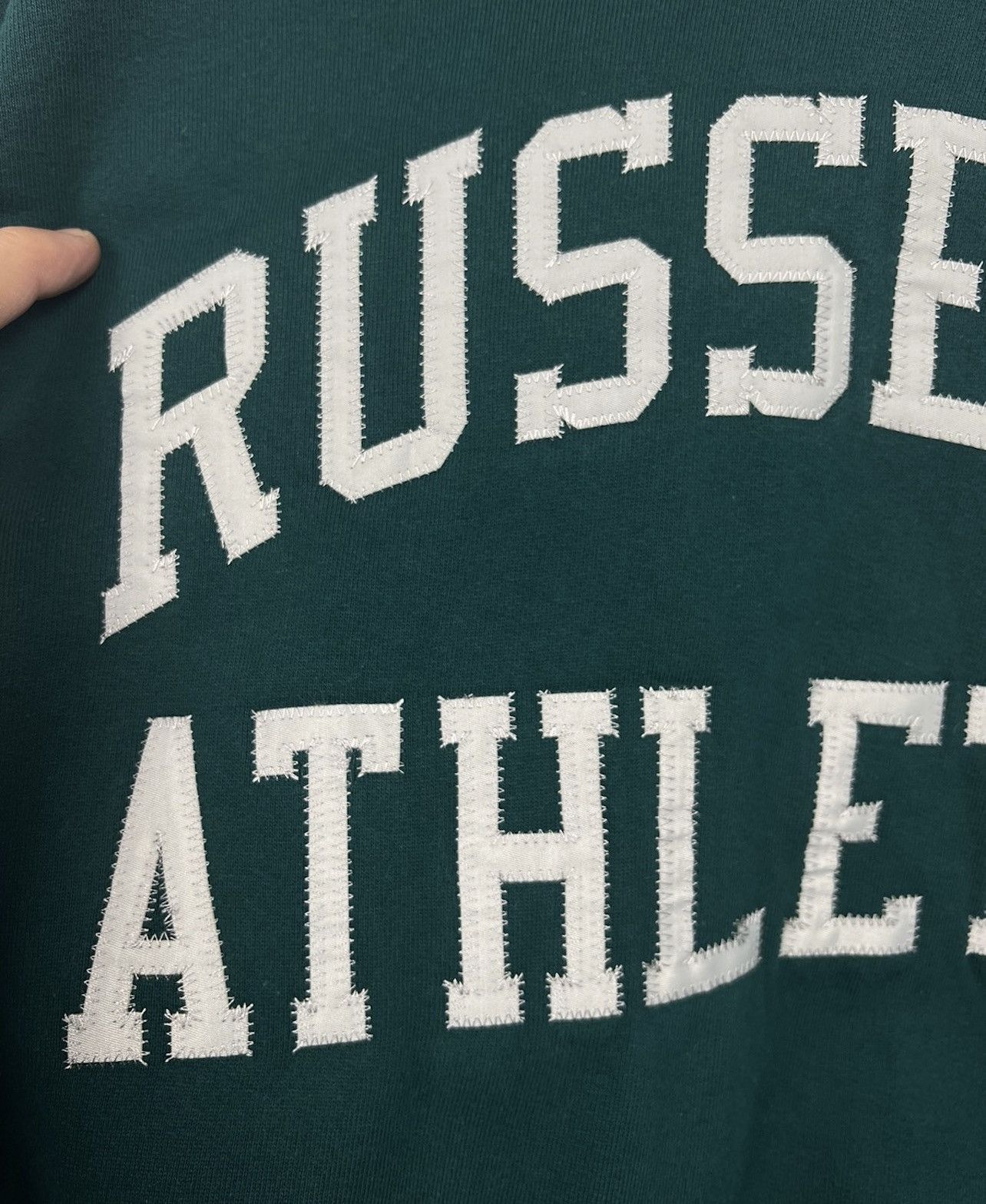 Russell Athletic × Vintage Vintage Russell Athletic Sweatshirt Faded Size US L / EU 52-54 / 3 - 5 Thumbnail