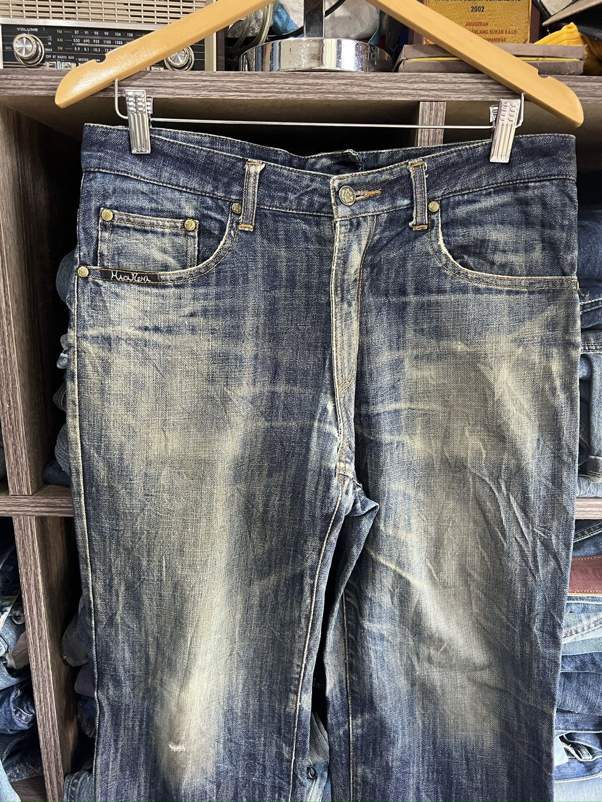 Other 🔥Rare Macarena Full Zipper Distressed Denim Size US 33 - 4 Thumbnail