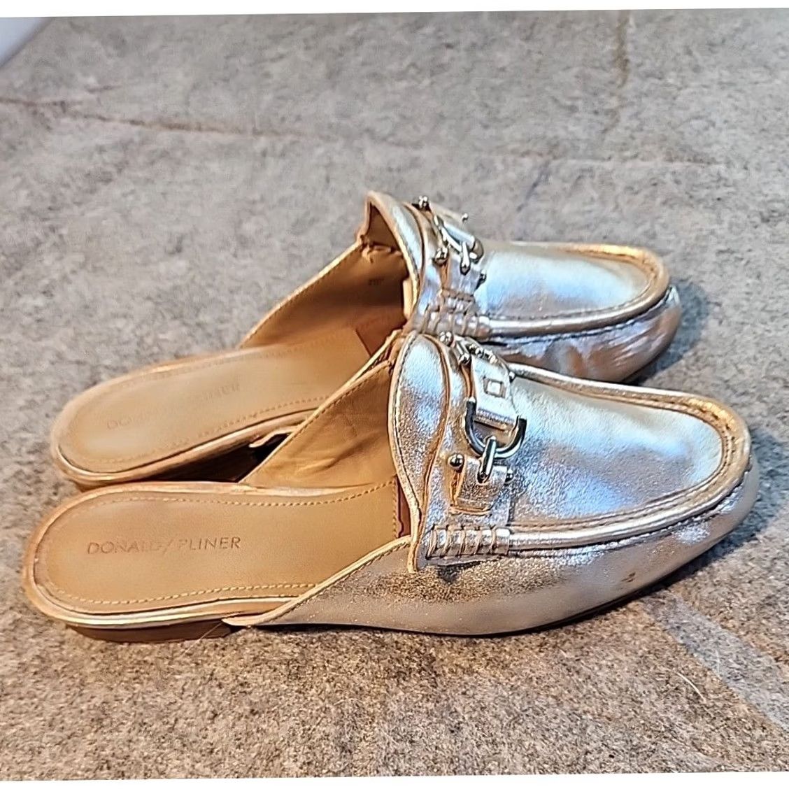 Donald Pliner Donald Pliner Metallic Gold Leather Mules Slides Loafers Women's Size US 10 / IT 40 - 3 Thumbnail