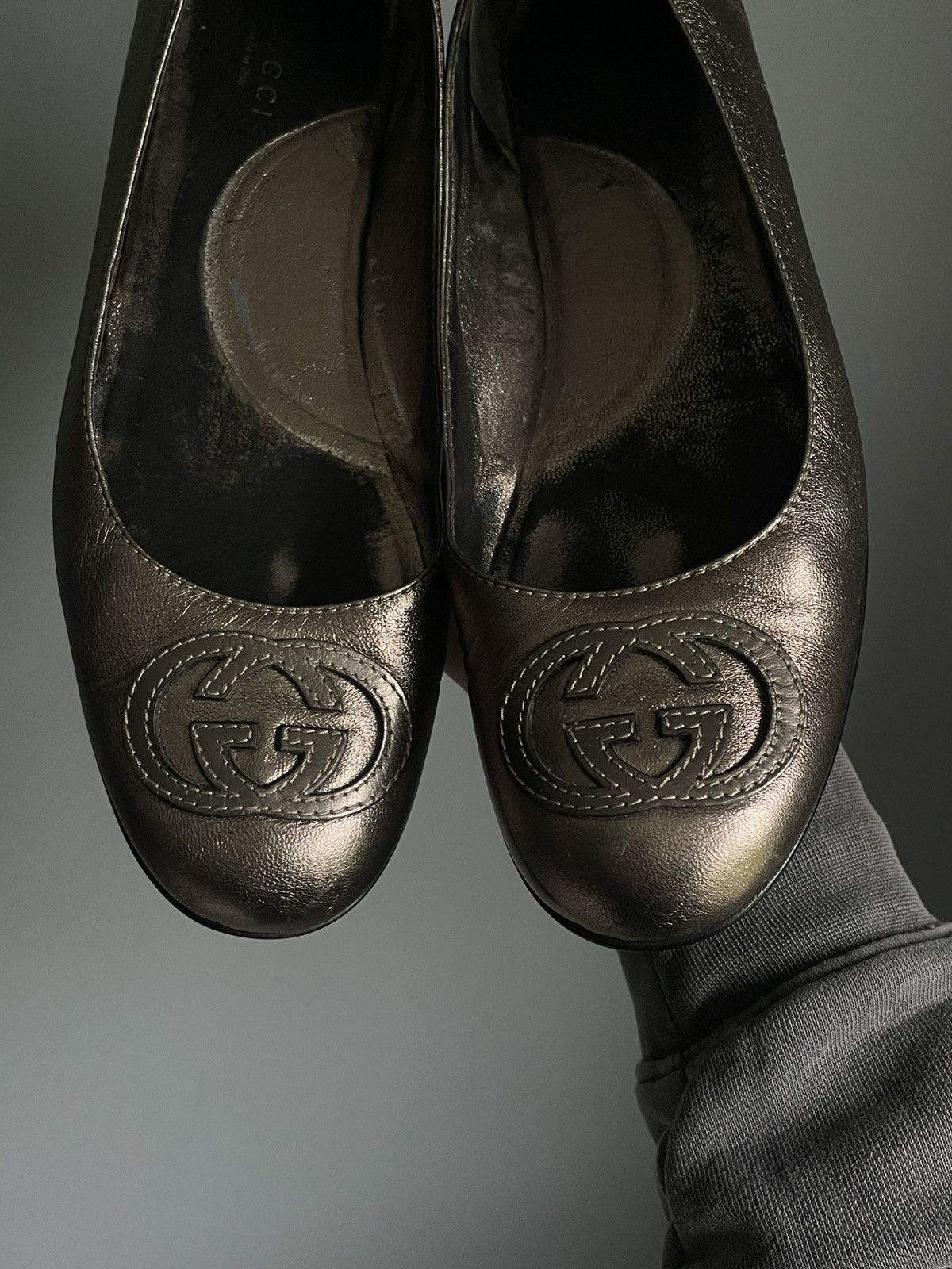 Gucci Vintage Gucci GG Logo Ballet Flats Size US 7.5 / IT 37.5 - 5 Thumbnail