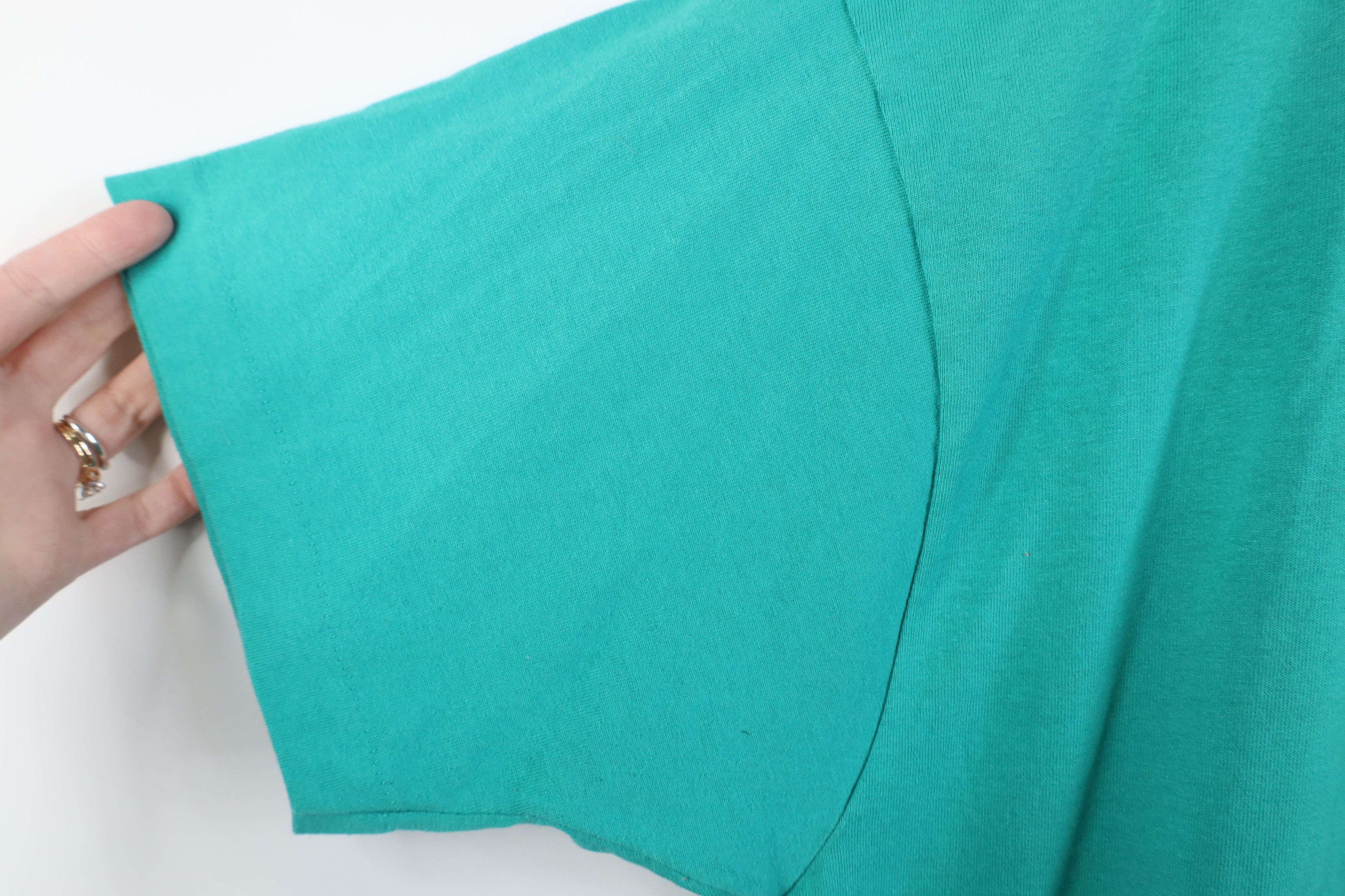 Vintage Vintage 90s Streetwear Pocket Short Sleeve T-Shirt Teal USA Size US XL / EU 56 / 4 - 9 Thumbnail