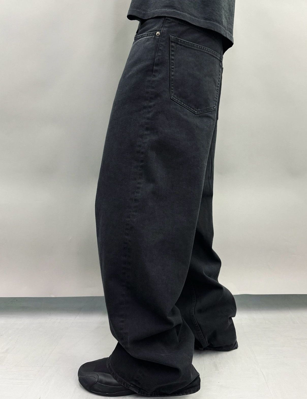 パンツ VUJA DE DAX SELVEDGE AFFIX CARGO SHORTS Vuja De Vuja de dax destroyed affix cargo ahorts | Grailed