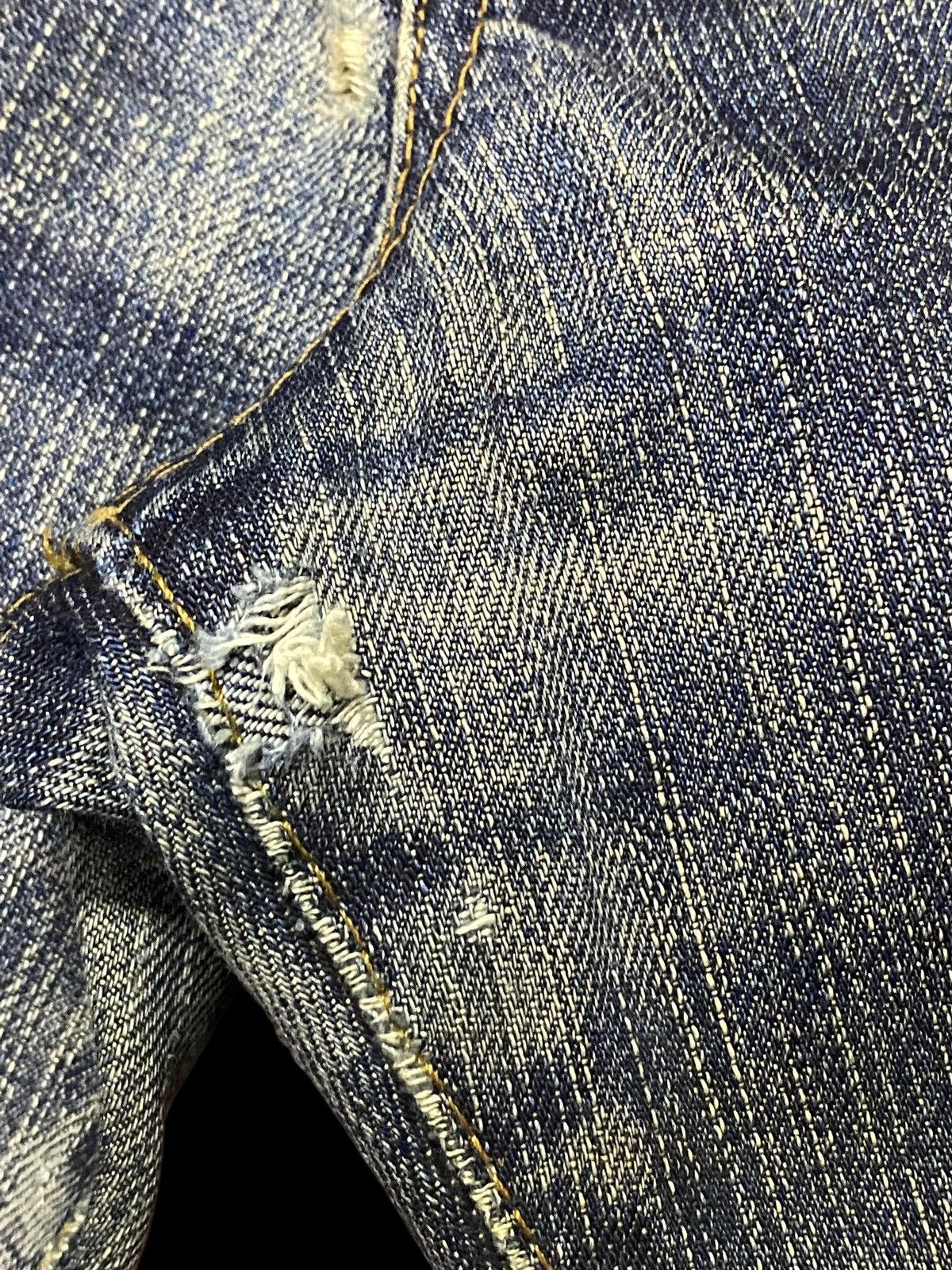 Edwin Japanese Brand Edwin Regular Mud Wash Distressed Jeans Size US 31 - 12 Thumbnail