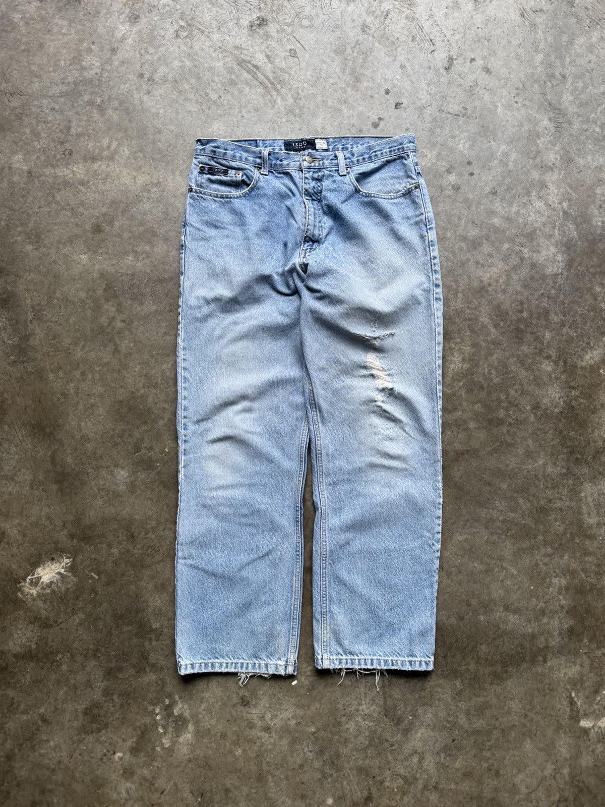 Izod × Vintage Vintage 90’s IZOD Baggy Light Wash Distressed Demin Size US 32 / EU 48 - 1 Thumbnail