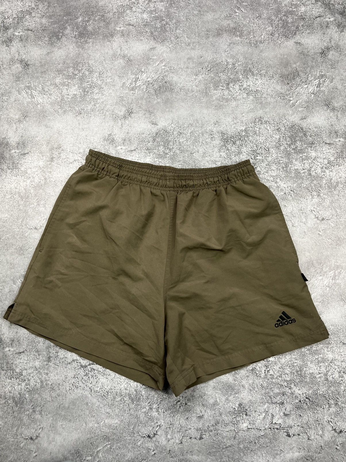 Adidas Vintage 90s Adidas Shorts Athletic Size US 30 / EU 46 - 1 Thumbnail