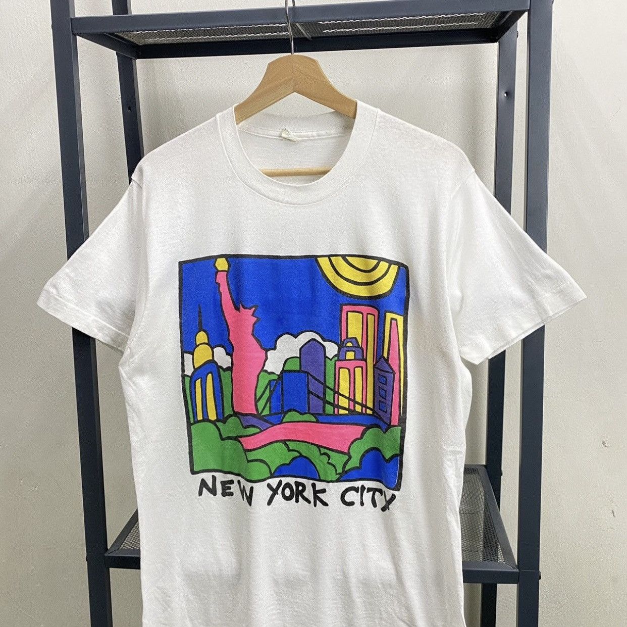 Vintage vintage 90's New York City graphic the statue of liberty tee Size US M / EU 48-50 / 2 - 3 Thumbnail