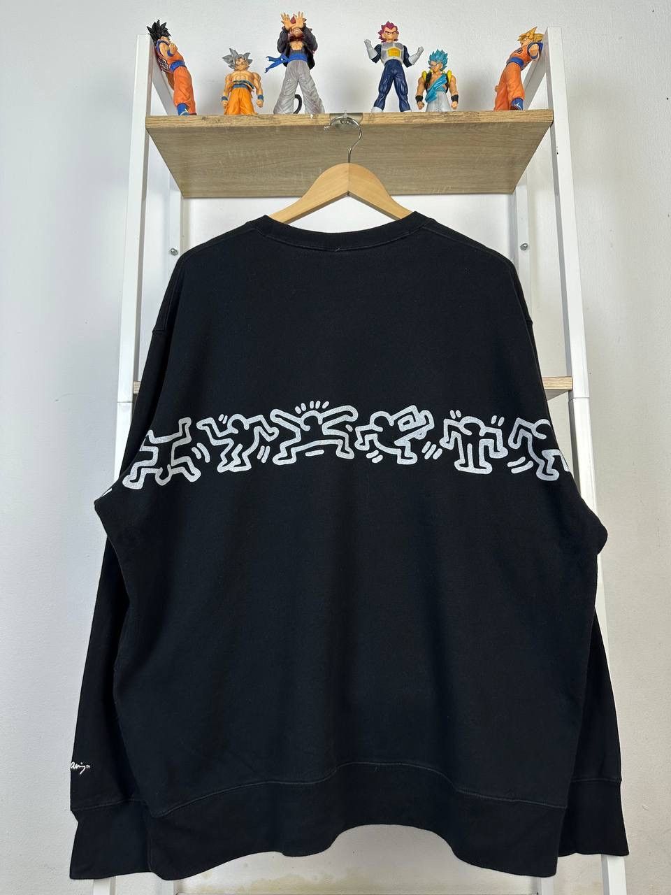 Keith Haring × Uniqlo KEITH HARING X UNIQLO BLACK SWEATSHIRT Size US XXL / EU 58 / 5 - 2 Thumbnail