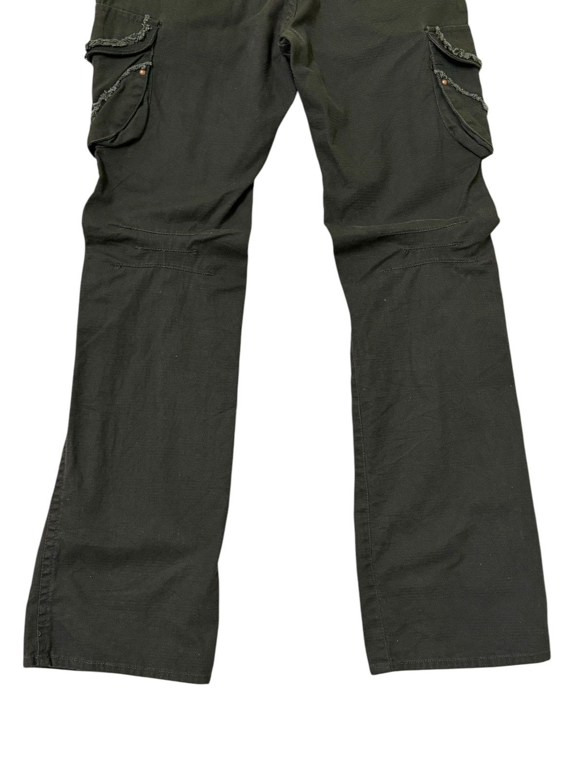 Japanese Brand Vintage Flare Oilcake Bondage Studded Pocket Cargo Pant Size US 33 - 13 Thumbnail