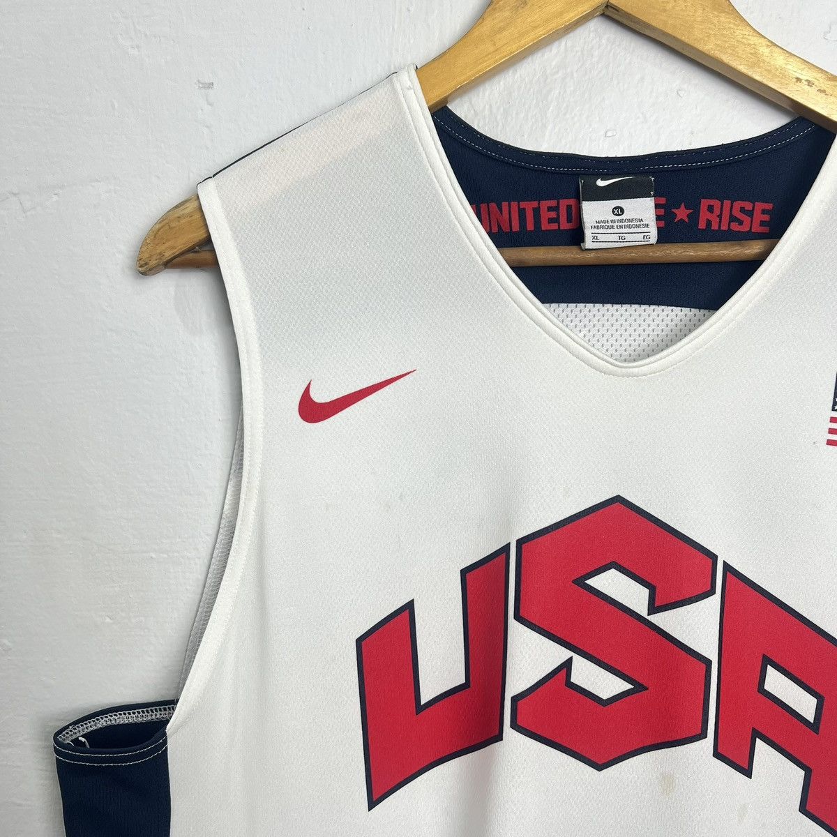 Nike Nike 2012 Lebron James #6 USA Team Olympics Jersey Size US XL / EU 56 / 4 - 4 Thumbnail