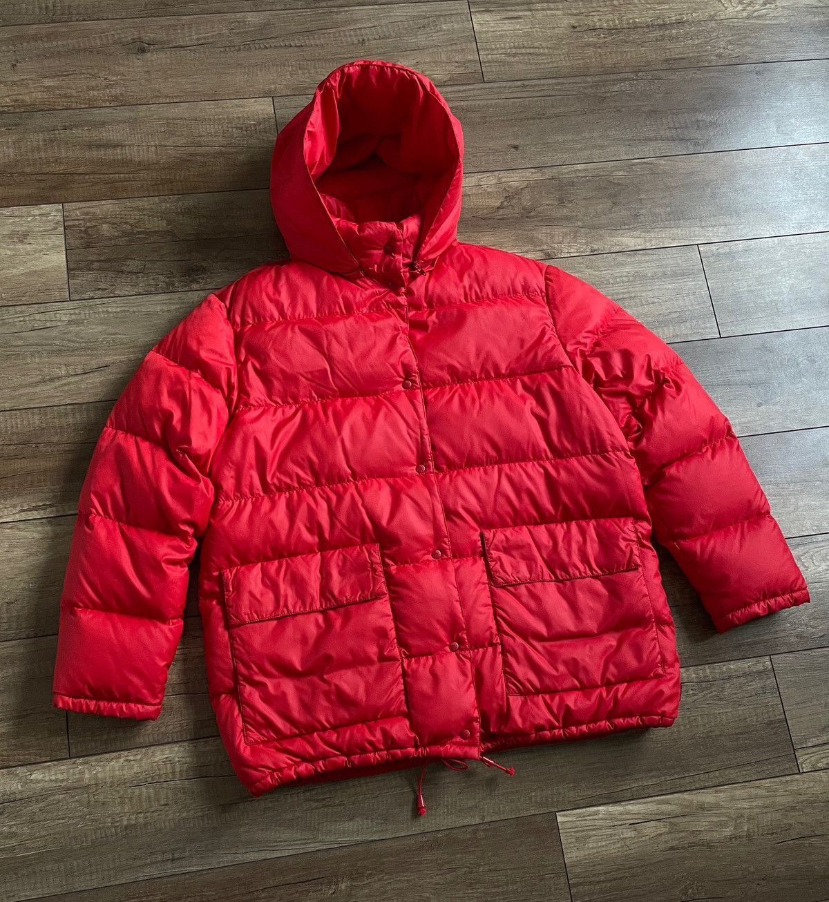 Moncler Vintage Moncler Grenoble Red Down Hooded Puffer Jacket Size L / US 10 / IT 46 - 1 Thumbnail