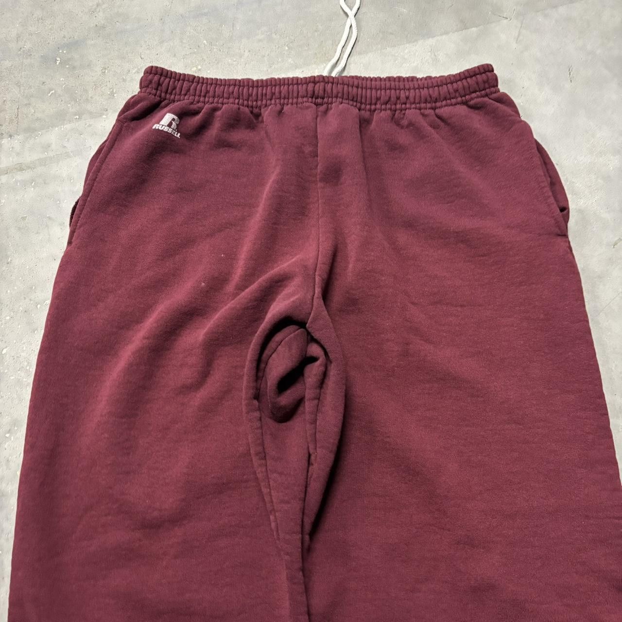 Russell Athletic × Vintage Crazy Vintage Y2K/2000s Baggy Red Russell Essential Sweatpants! Size US 34 / EU 50 - 4 Thumbnail