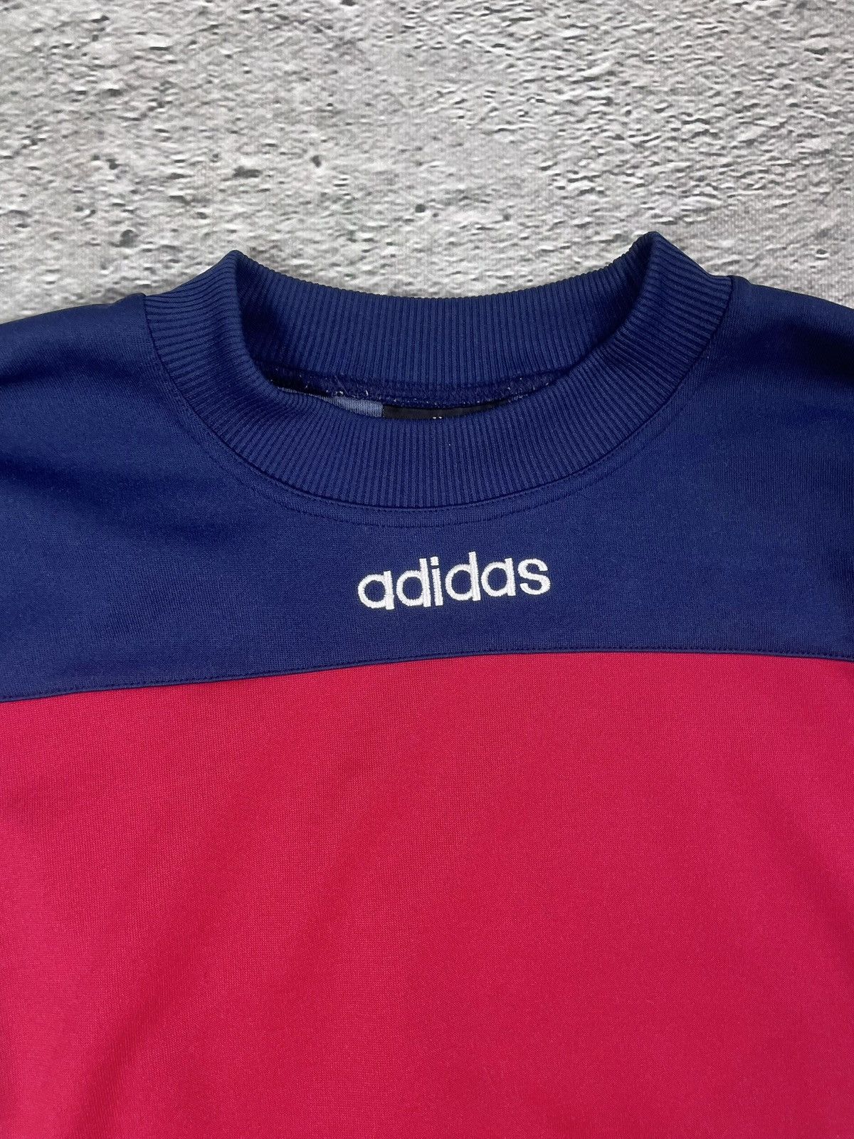 Adidas Adidas vintage sweatshirt big logo crewneck navy Red Y2K Size US L / EU 52-54 / 3 - 2 Thumbnail