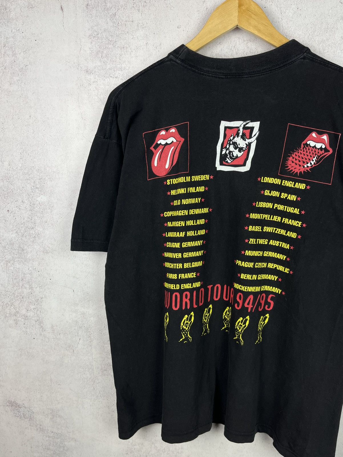 Band Tees Vintage The Rolling Stones Voodoo Lounge 1994/1995 Tour Tee Size US L / EU 52-54 / 3 - 5 Thumbnail