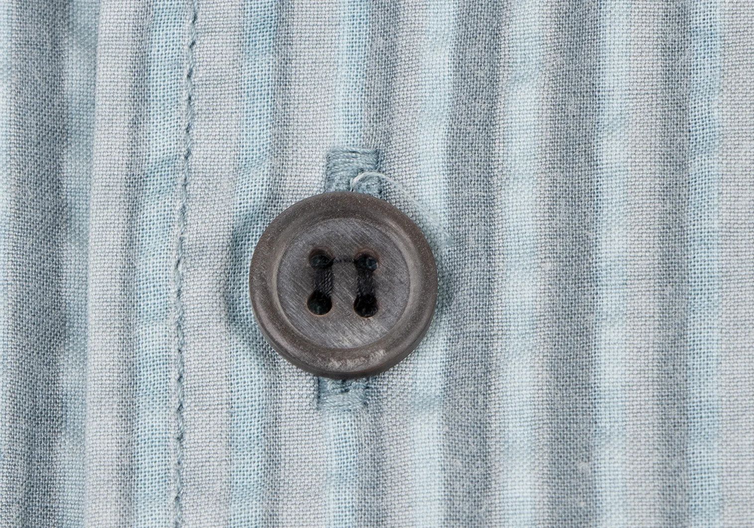 Issey Miyake Striped Print Shirt in Light Blue Gray Size US XS / EU 42 / 0 - 6 Thumbnail