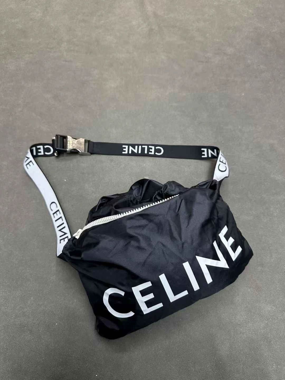 Celine CELINE hooded lightweight nylon windbreaker50 95New Size US M / EU 48-50 / 2 - 5 Thumbnail