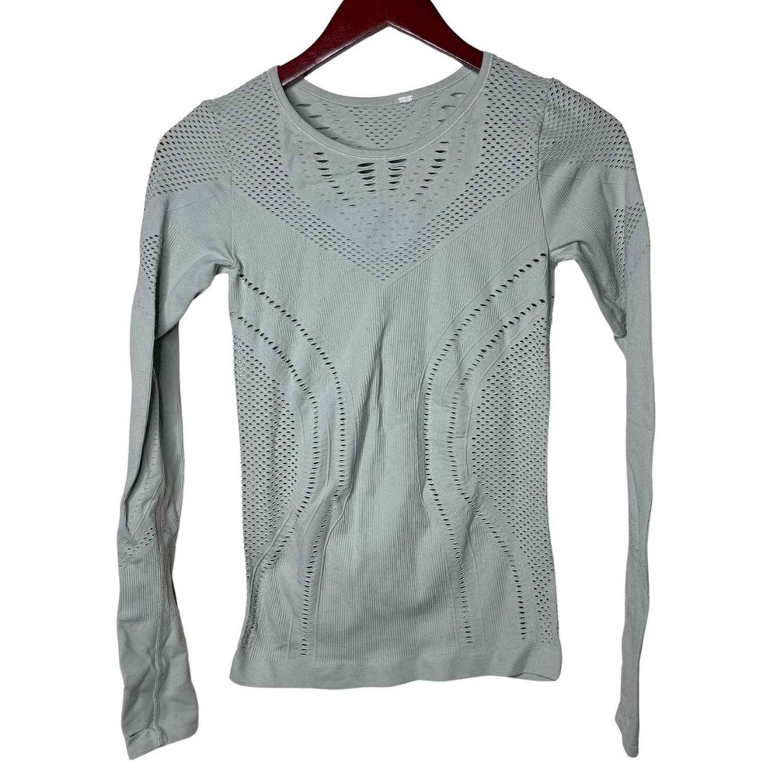 Alo yoga estuviese lark long sleeve