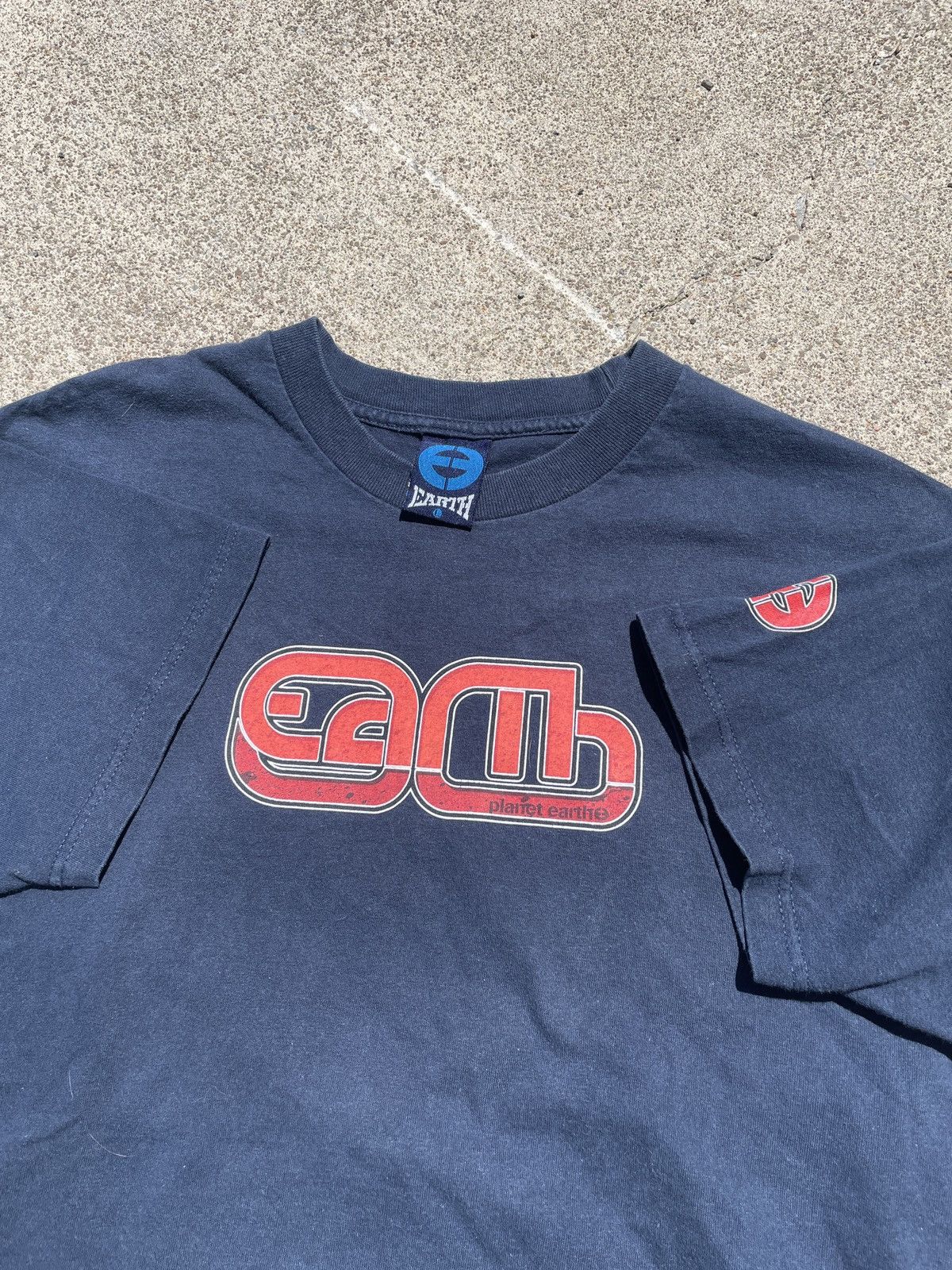 Shorty's Skateboards 90s Planet Earth Skateboards Graphic Tee Size US L / EU 52-54 / 3 - 7 Thumbnail
