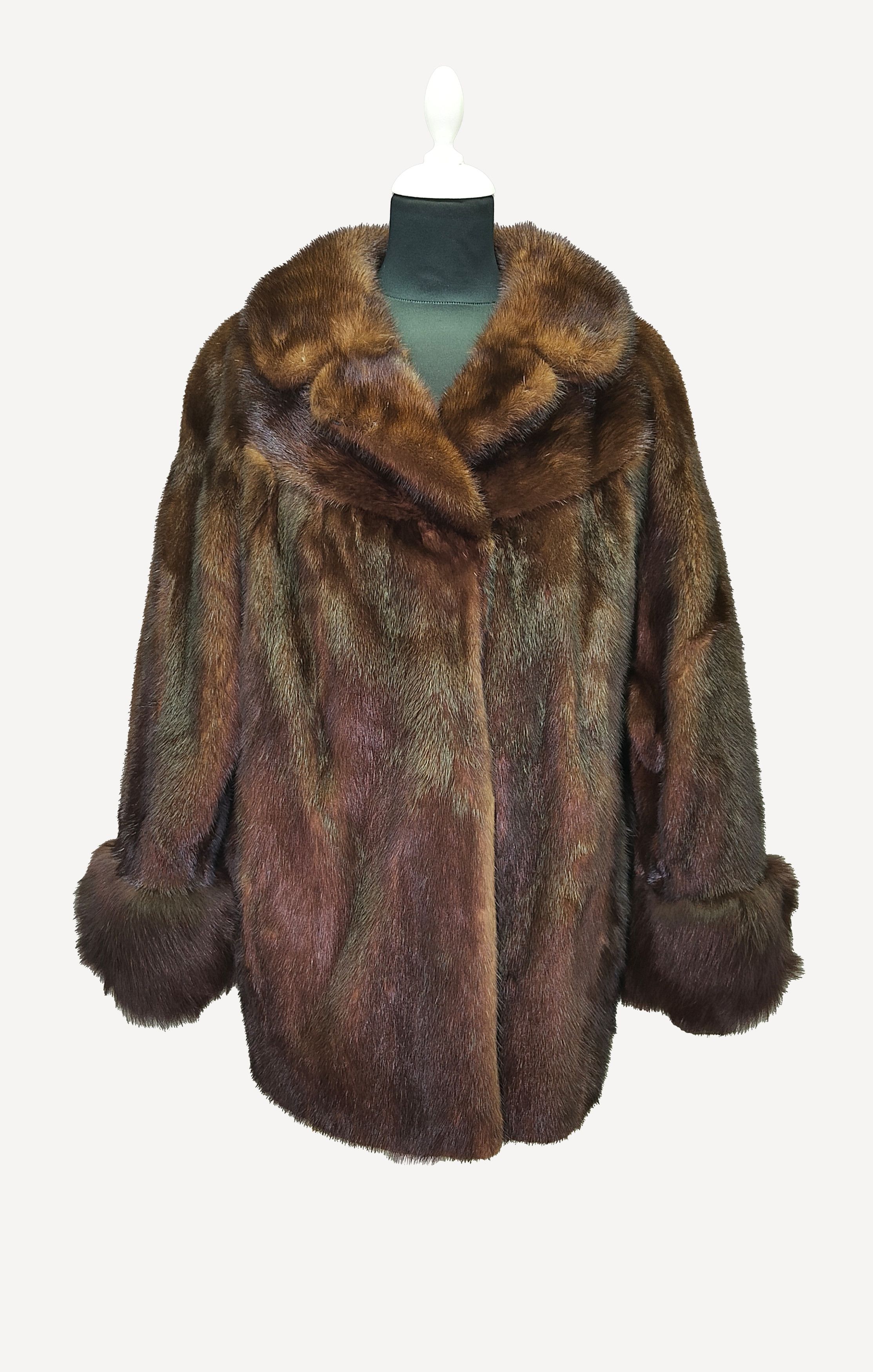 Other MEISTER KLASSE _ FEINE AUSLESE _ LUX _ BROWN _ 100% MINK FUR Size M / US 6-8 / IT 42-44 - 1 Thumbnail