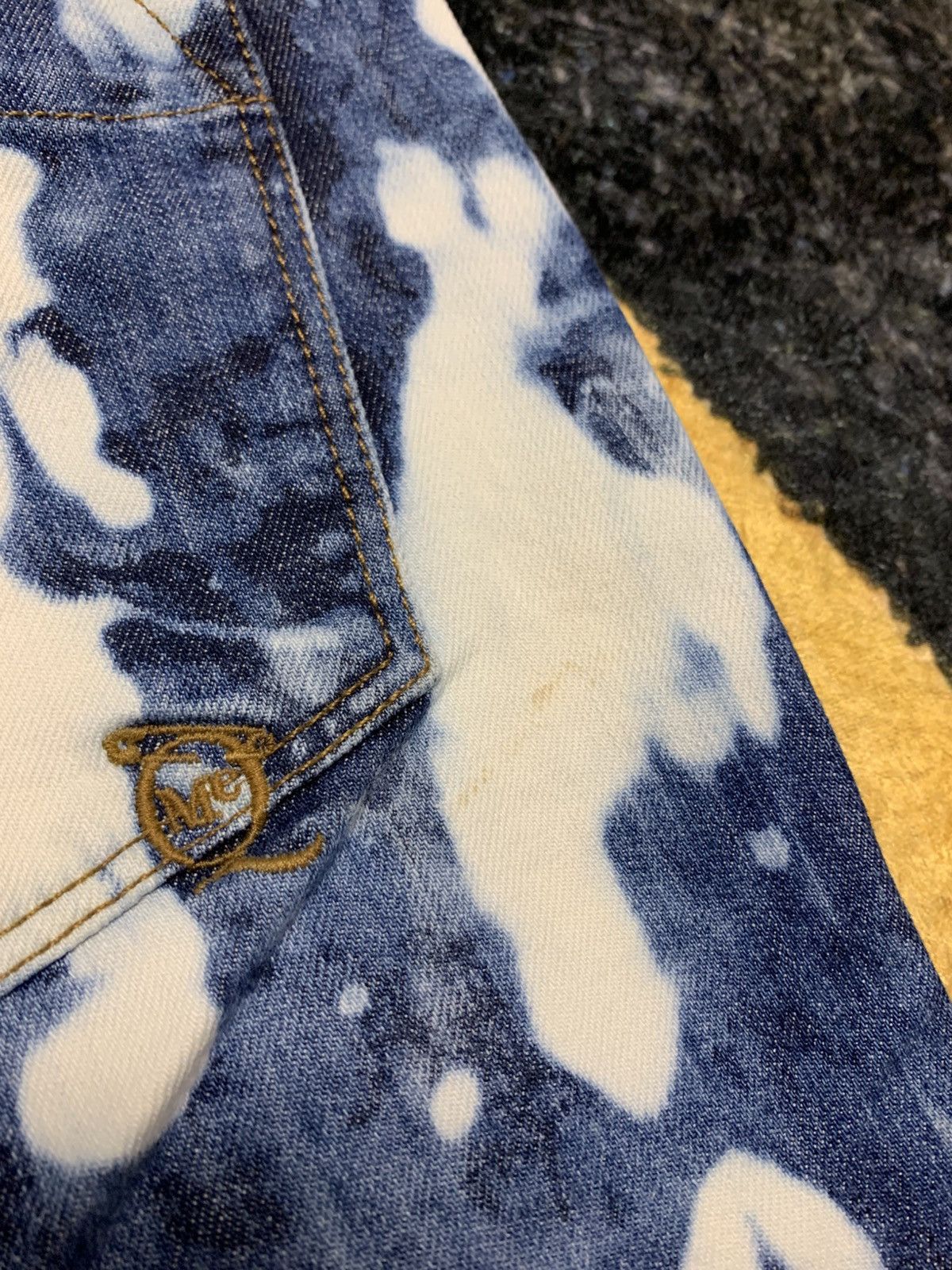 Alexander McQueen Alexander McQueen Jeans Acid Wash Size ONE SIZE - 10 Thumbnail